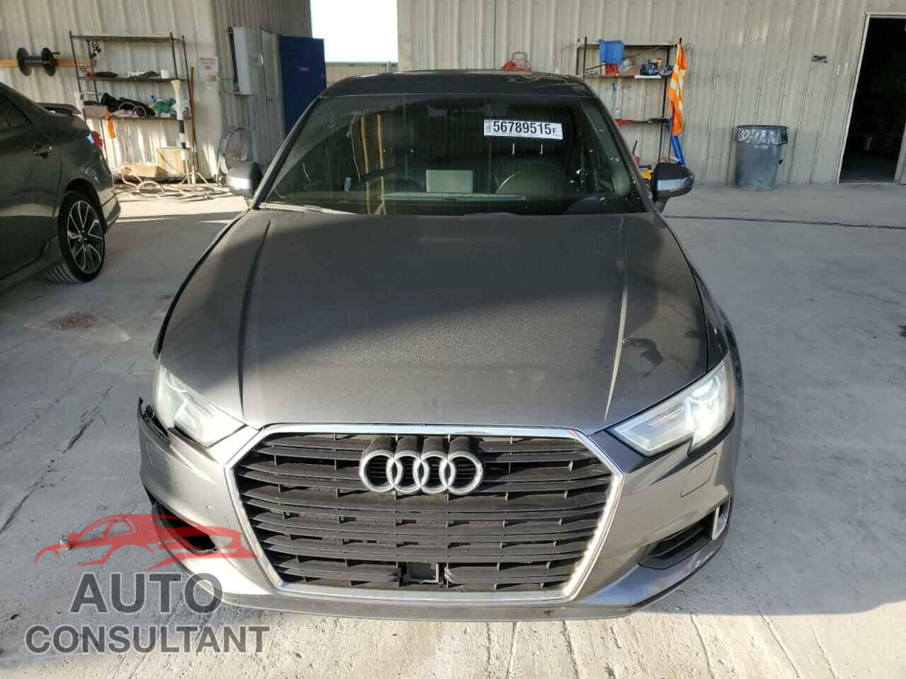 AUDI A3 2018 - WAUAUGFFXJ1015532