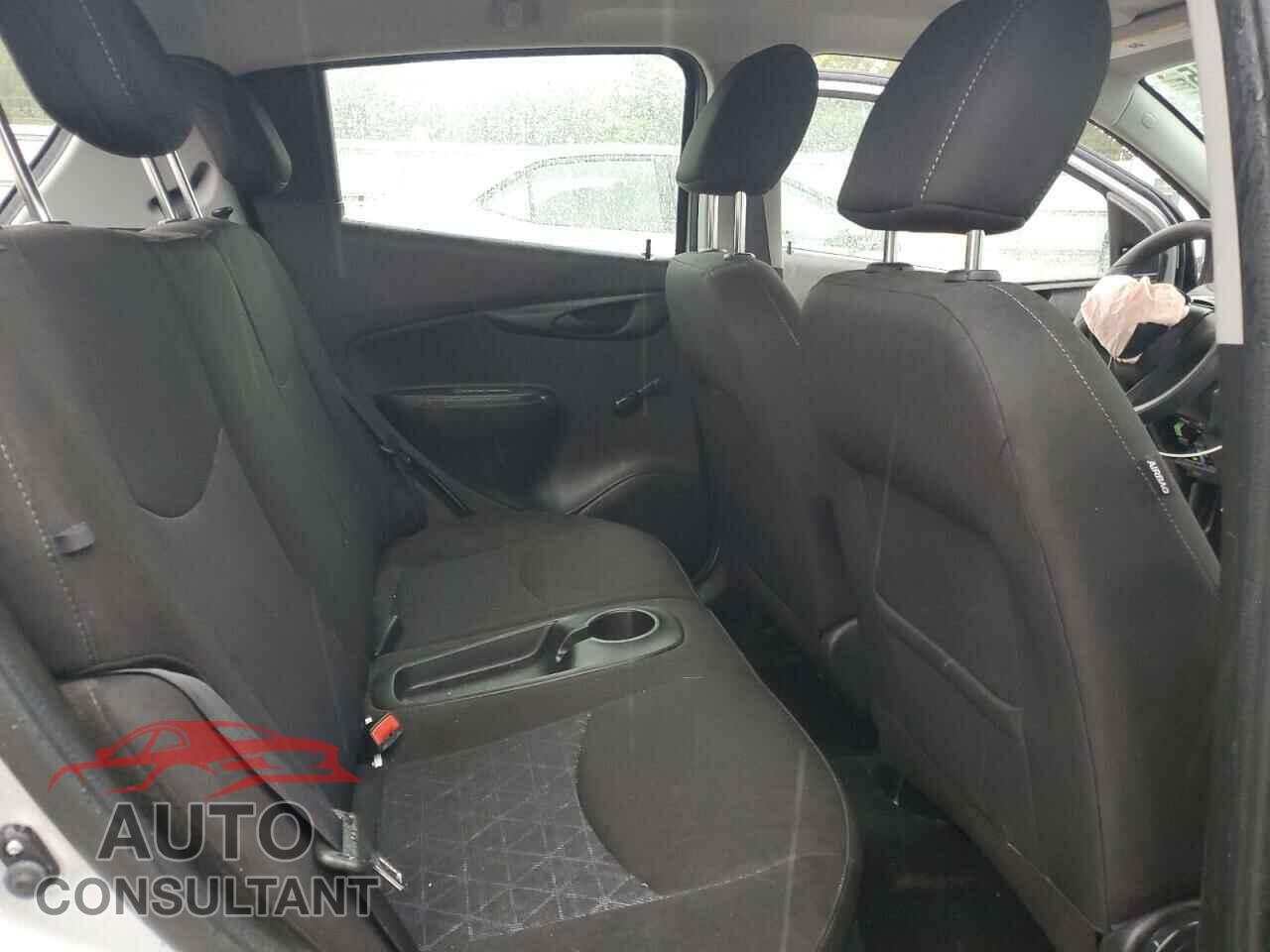 CHEVROLET SPARK 2019 - KL8CB6SA2KC704291