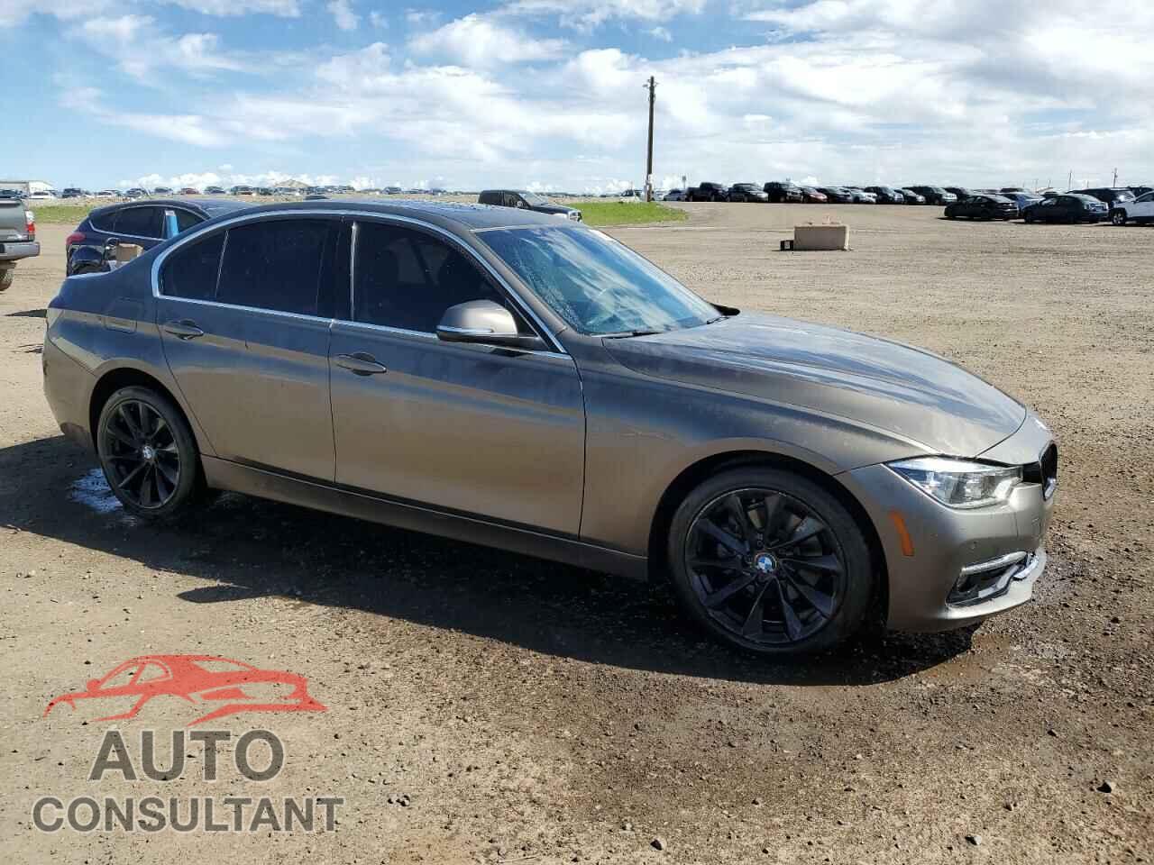 BMW 3 SERIES 2017 - WBA8A3C37HK692276