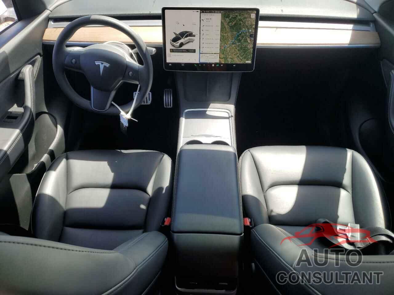 TESLA MODEL Y 2021 - 5YJYGDEF0MF277709