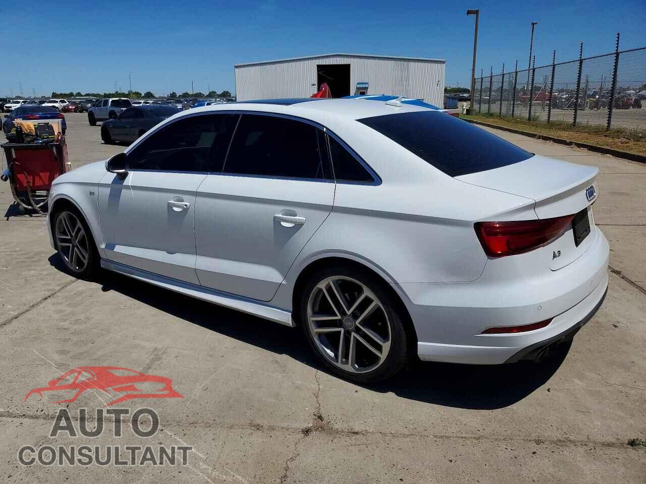 AUDI A3 2017 - WAUGUGFF9H1030933
