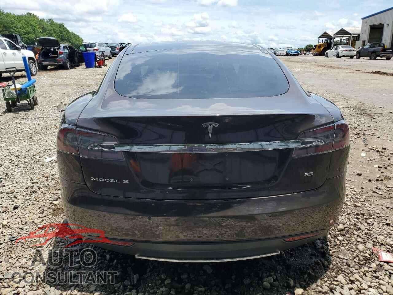 TESLA MODEL S 2013 - 5YJSA1CN0DFP22496