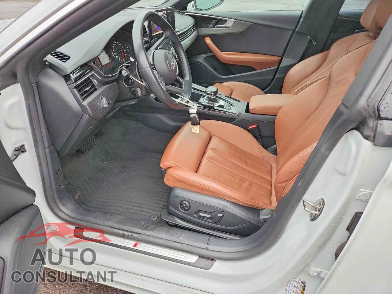 AUDI A5 2021 - WAUDACF53MA038063