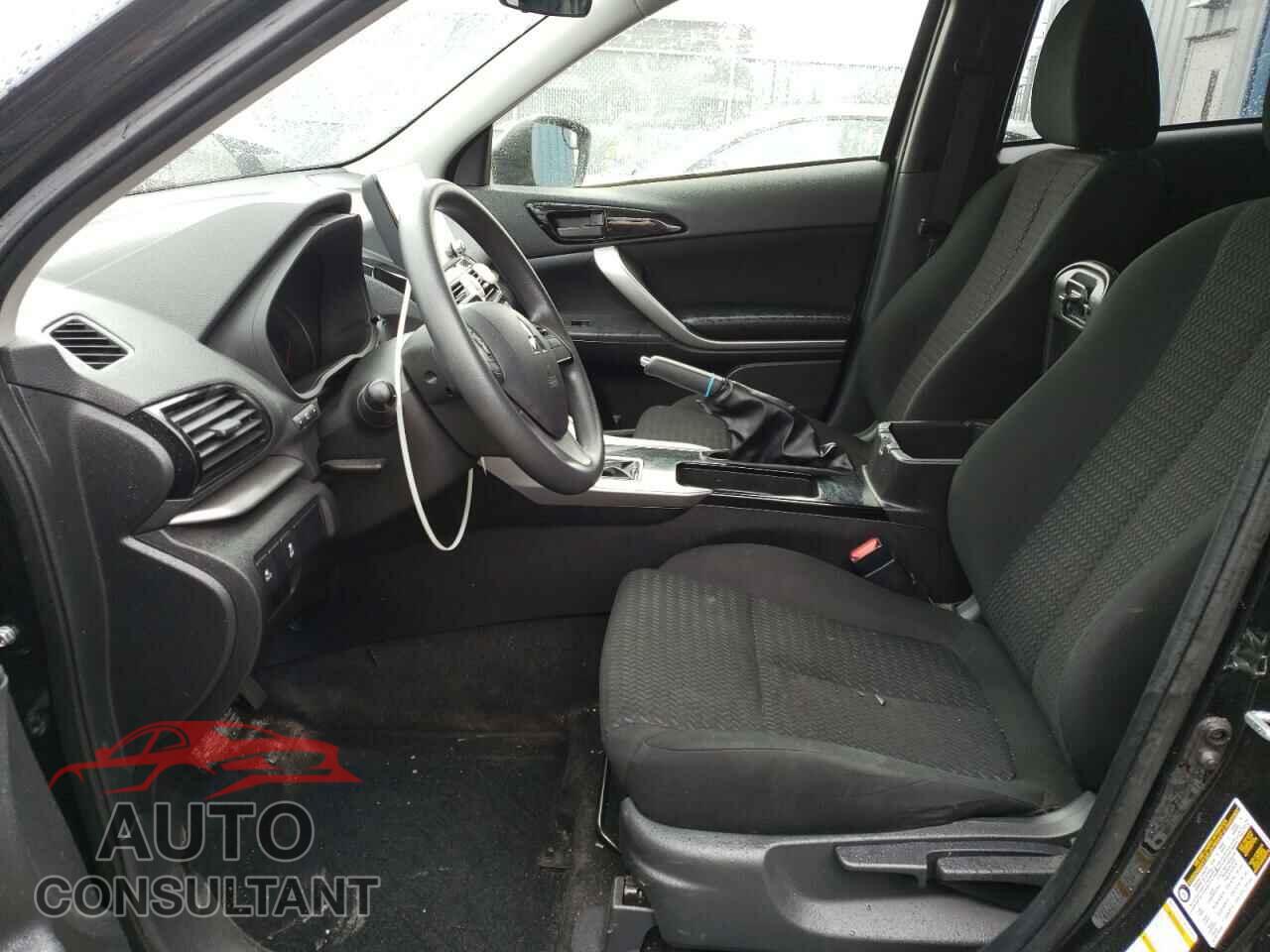 MITSUBISHI ECLIPSE 2022 - JA4ATUAA0NZ605000