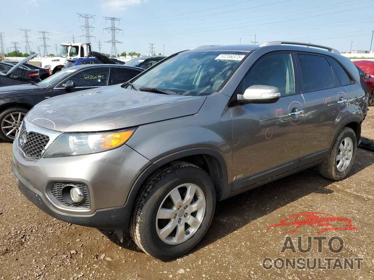 KIA SORENTO 2013 - 5XYKTCA65DG406568