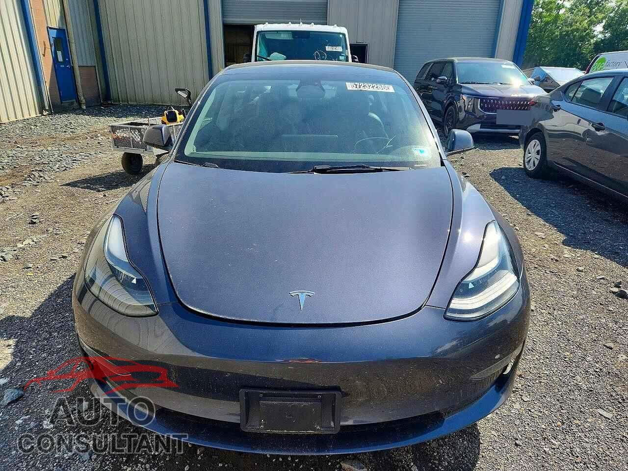 TESLA MODEL 3 2023 - 5YJ3E1EA7PF438354