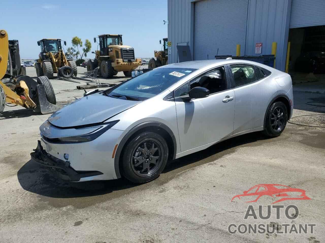 TOYOTA PRIUS 2024 - JTDACAAU2R3031040