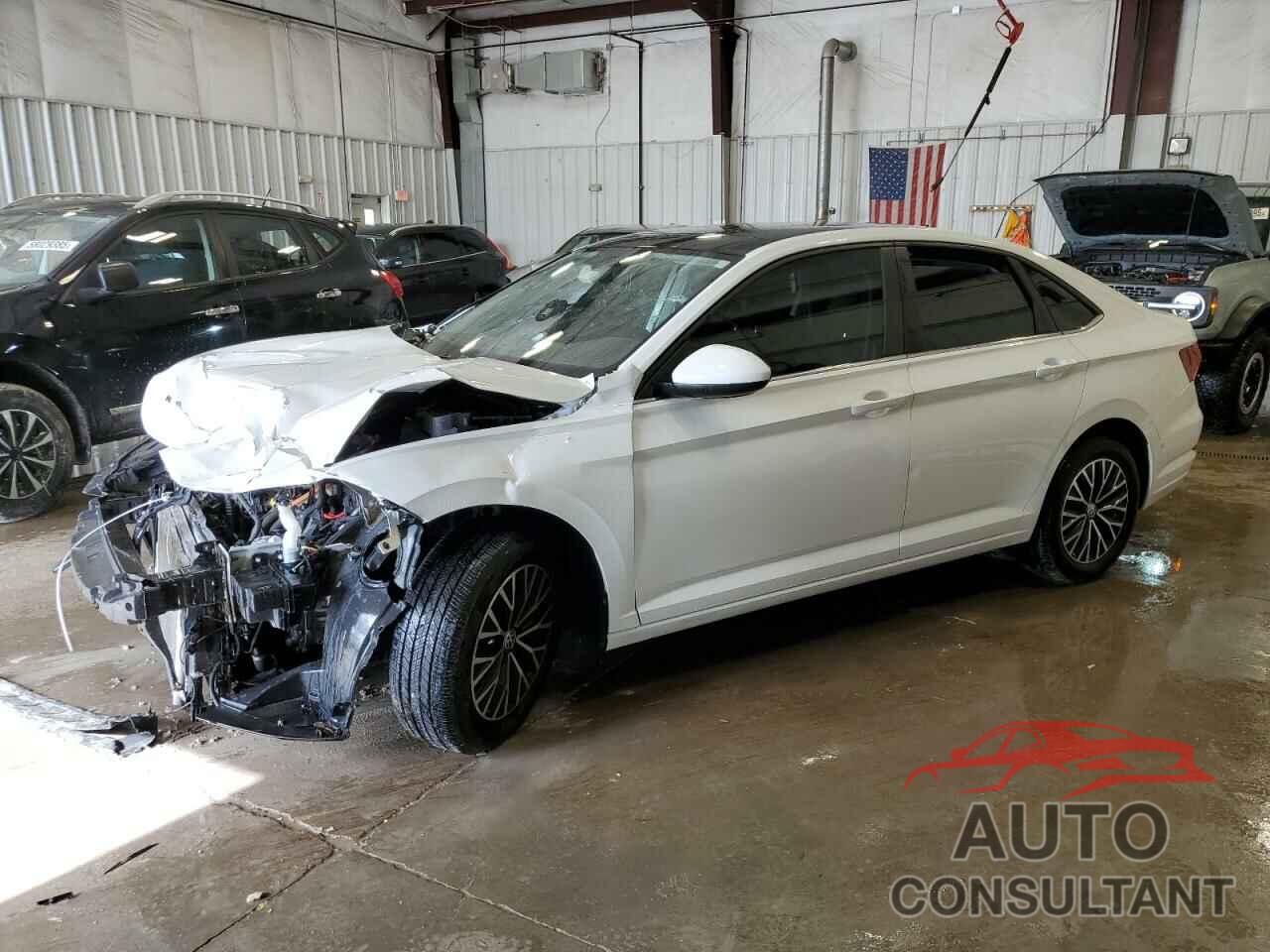 VOLKSWAGEN JETTA 2019 - 3VWCB7BU8KM177733
