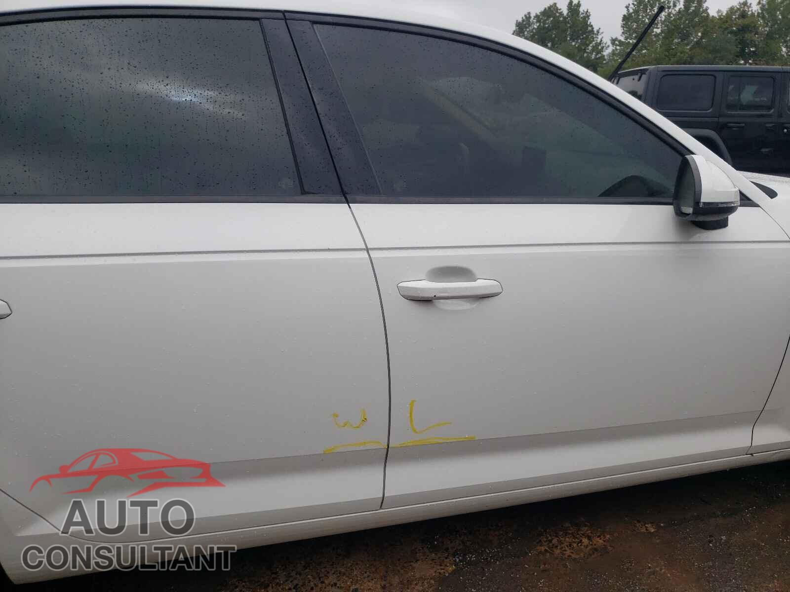 AUDI A4 2017 - WAUGMAF43HA144020