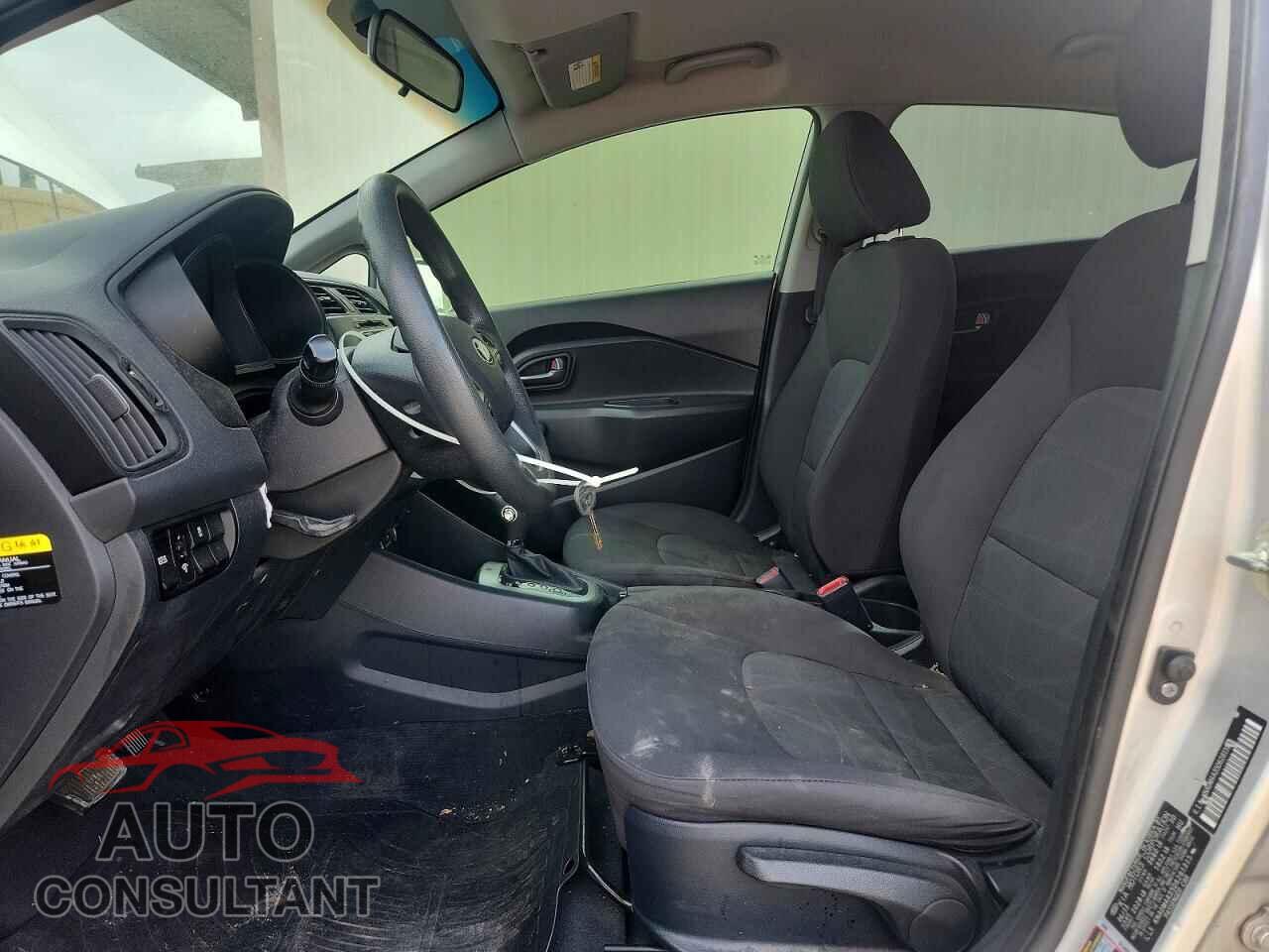 KIA RIO 2013 - KNADM4A35D6281315