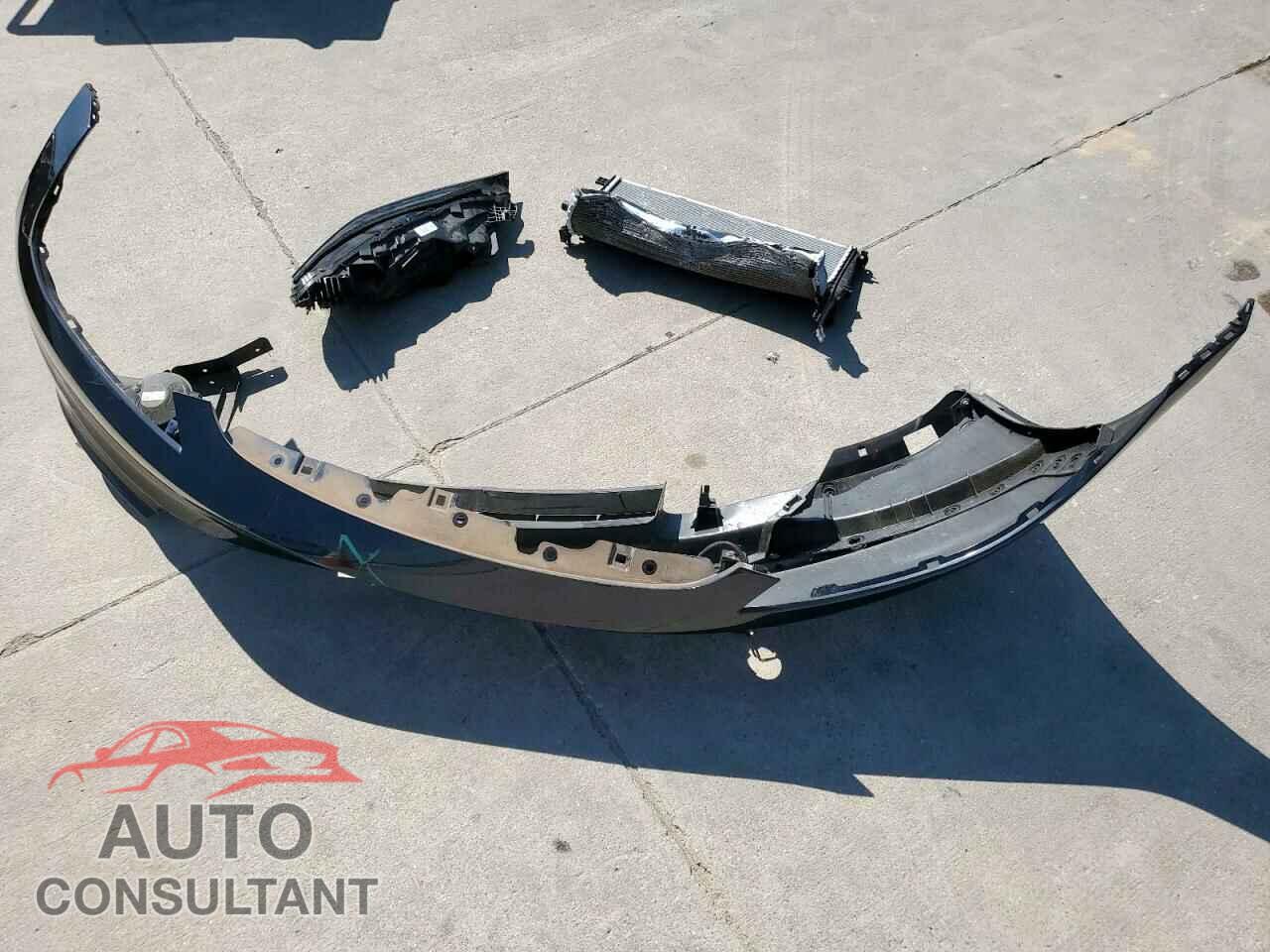 TESLA MODEL 3 2024 - 5YJ3E1EA4RF726318