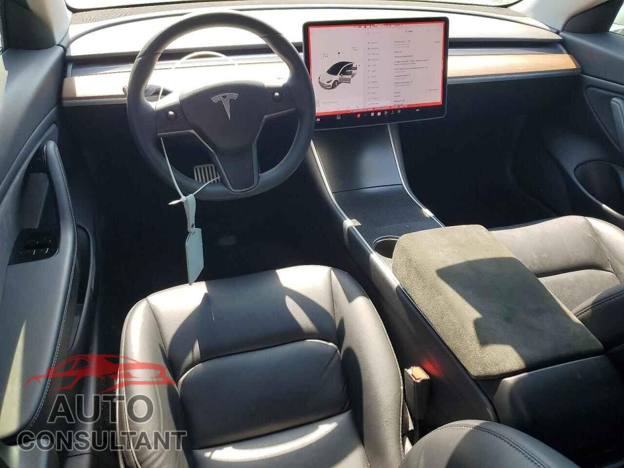 TESLA MODEL 3 2020 - 5YJ3E1EB0LF667669