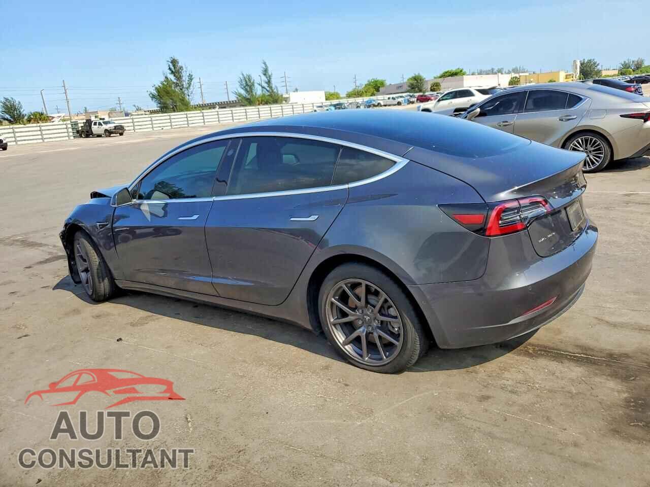 TESLA MODEL 3 2019 - 5YJ3E1EB3KF209588