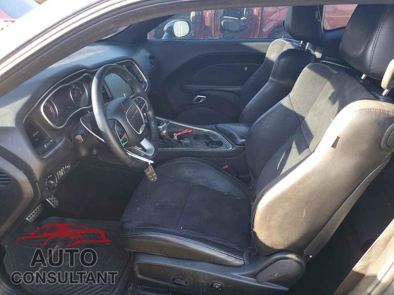 DODGE CHALLENGER 2018 - 2C3CDZGG2JH257252