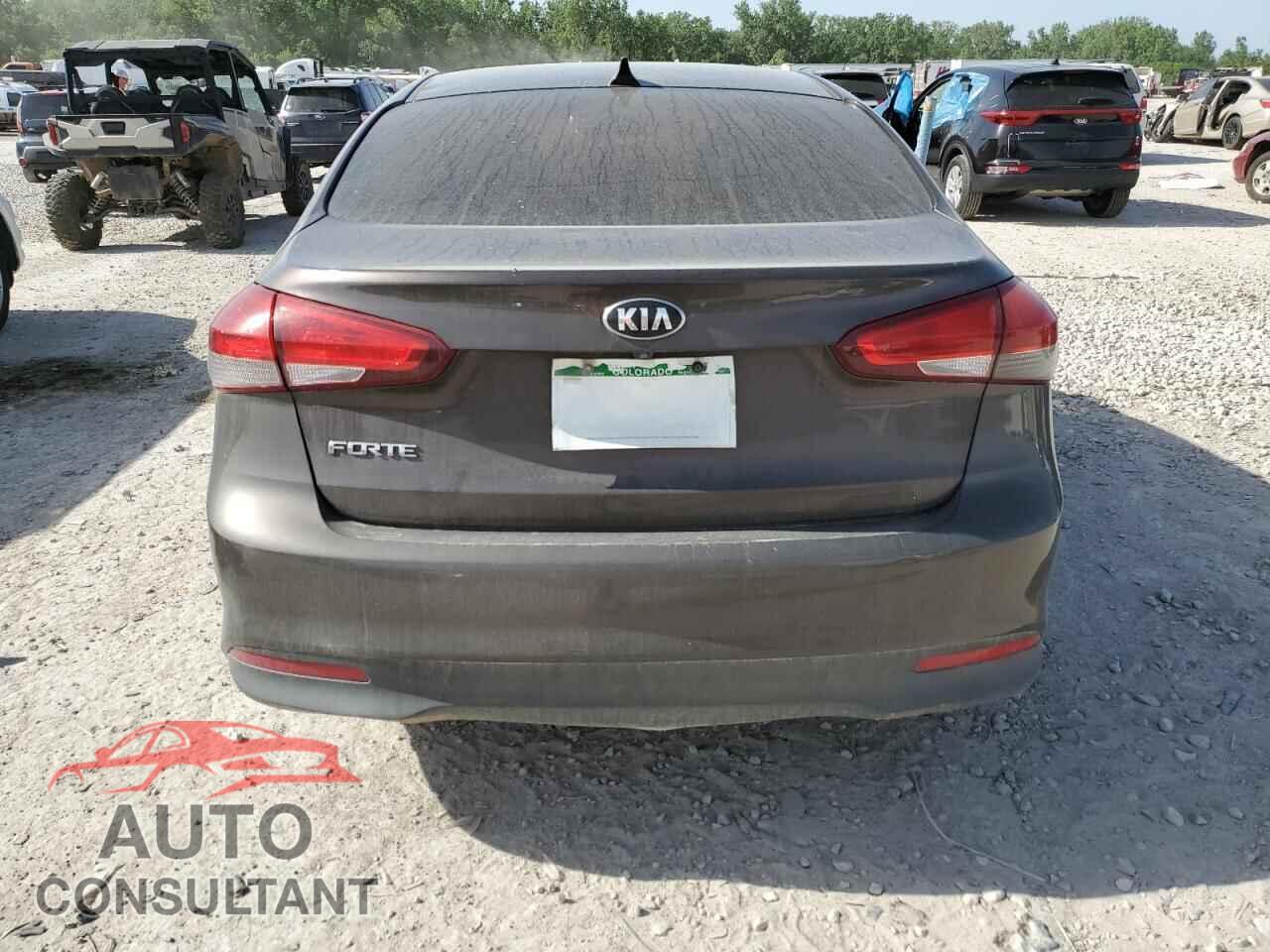 KIA FORTE 2017 - 3KPFL4A73HE132578
