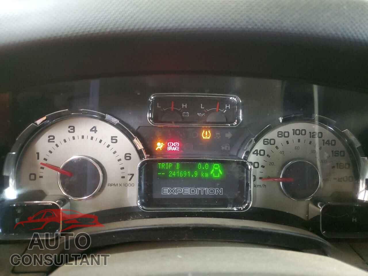 FORD EXPEDITION 2011 - 1FMJK2A55BEF52681