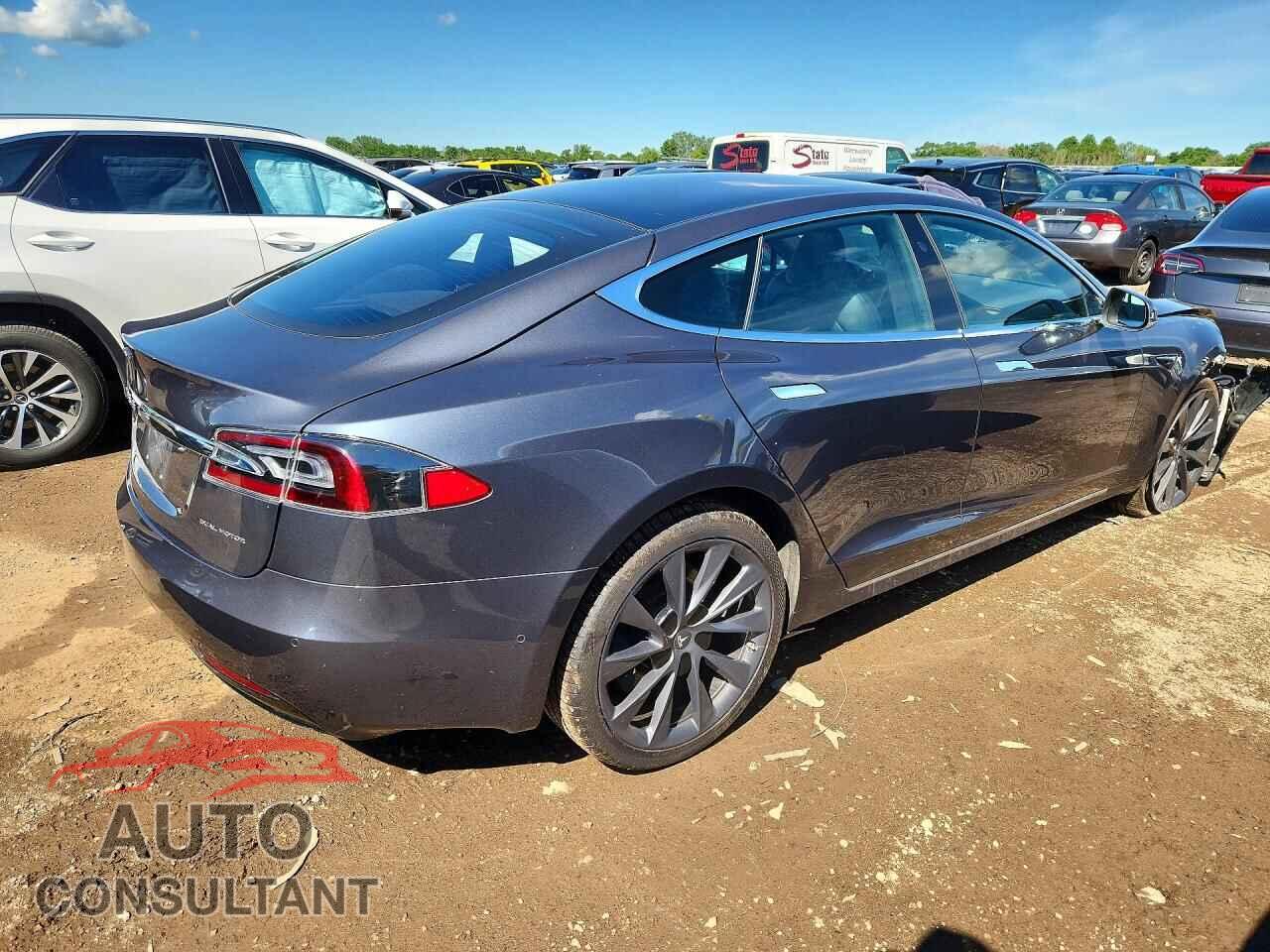 TESLA MODEL S 2020 - 5YJSA1E24LF399846
