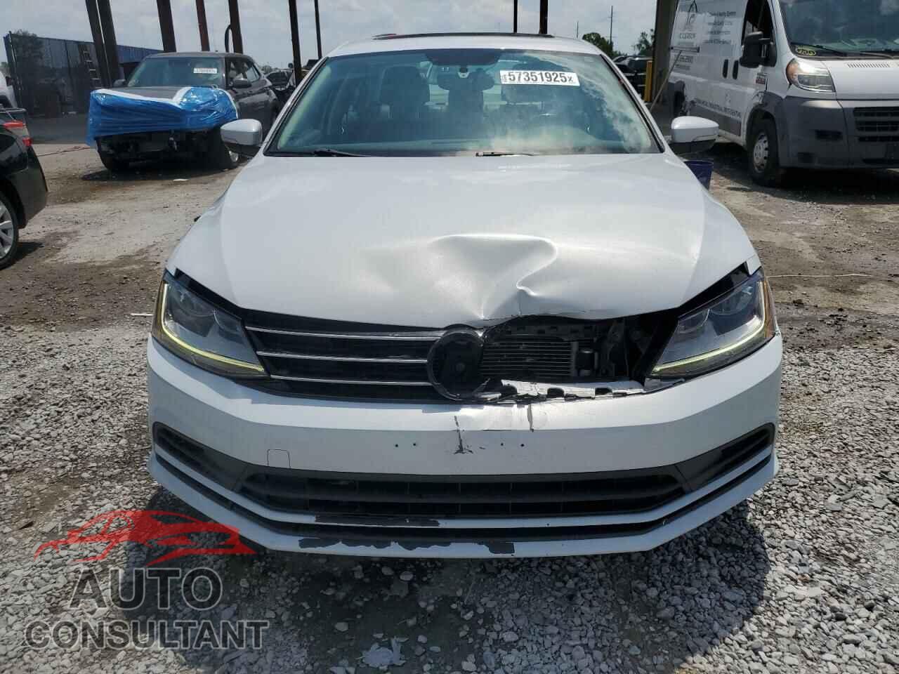 VOLKSWAGEN JETTA 2017 - 3VWDB7AJ9HM304140