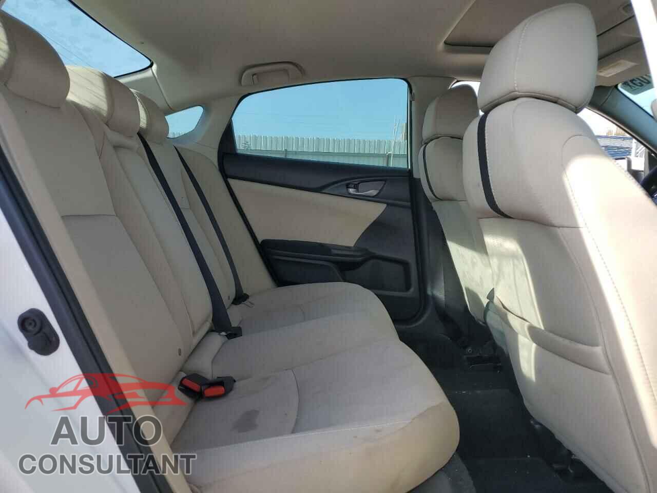 HONDA CIVIC 2017 - 19XFC2F77HE211894