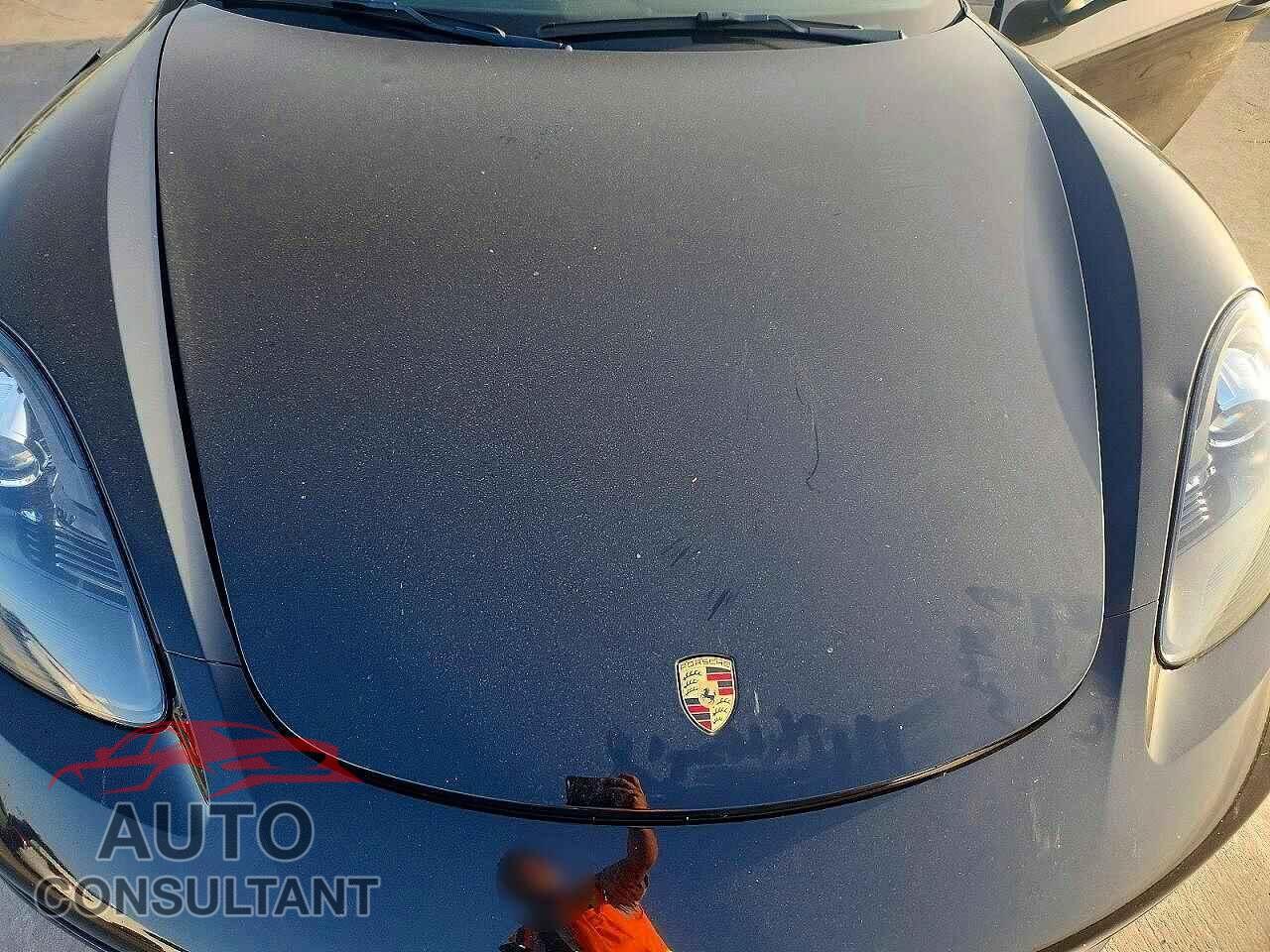 PORSCHE BOXSTER 2019 - WP0CA2A88KS211061