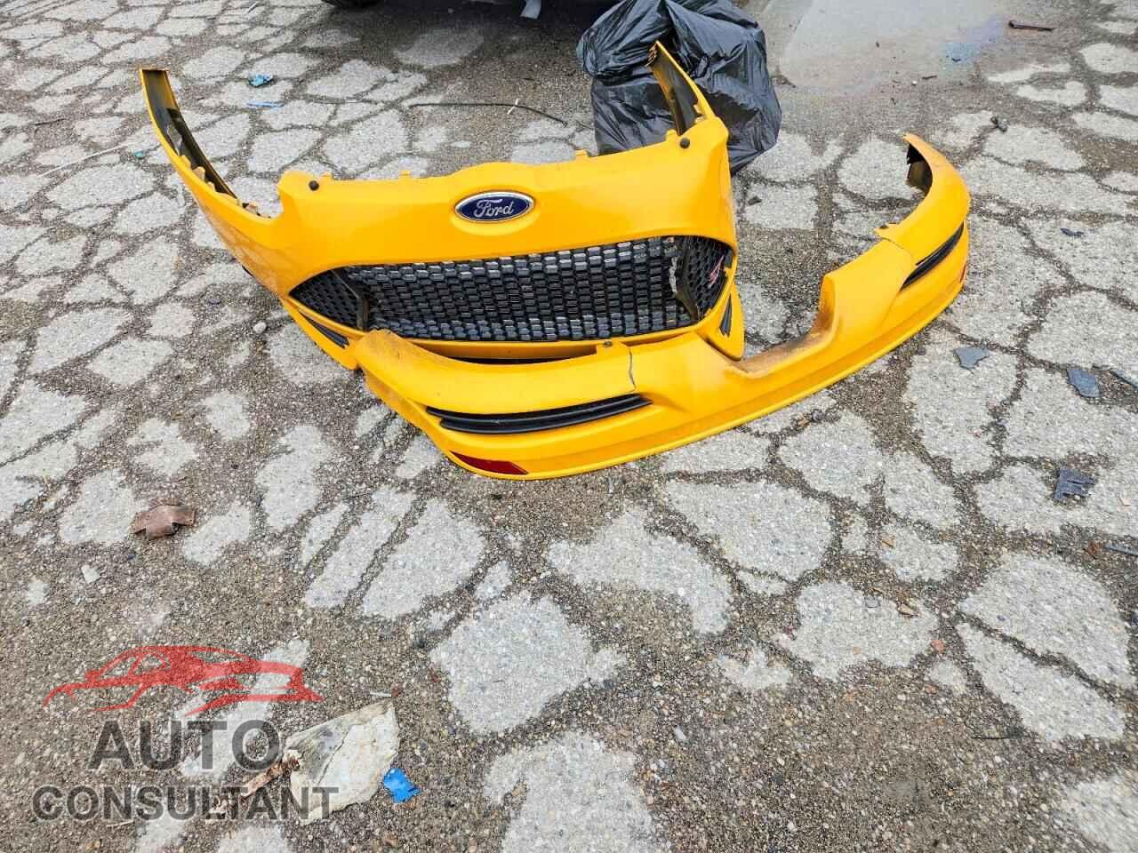 FORD FOCUS 2013 - 1FADP3L94DL254832