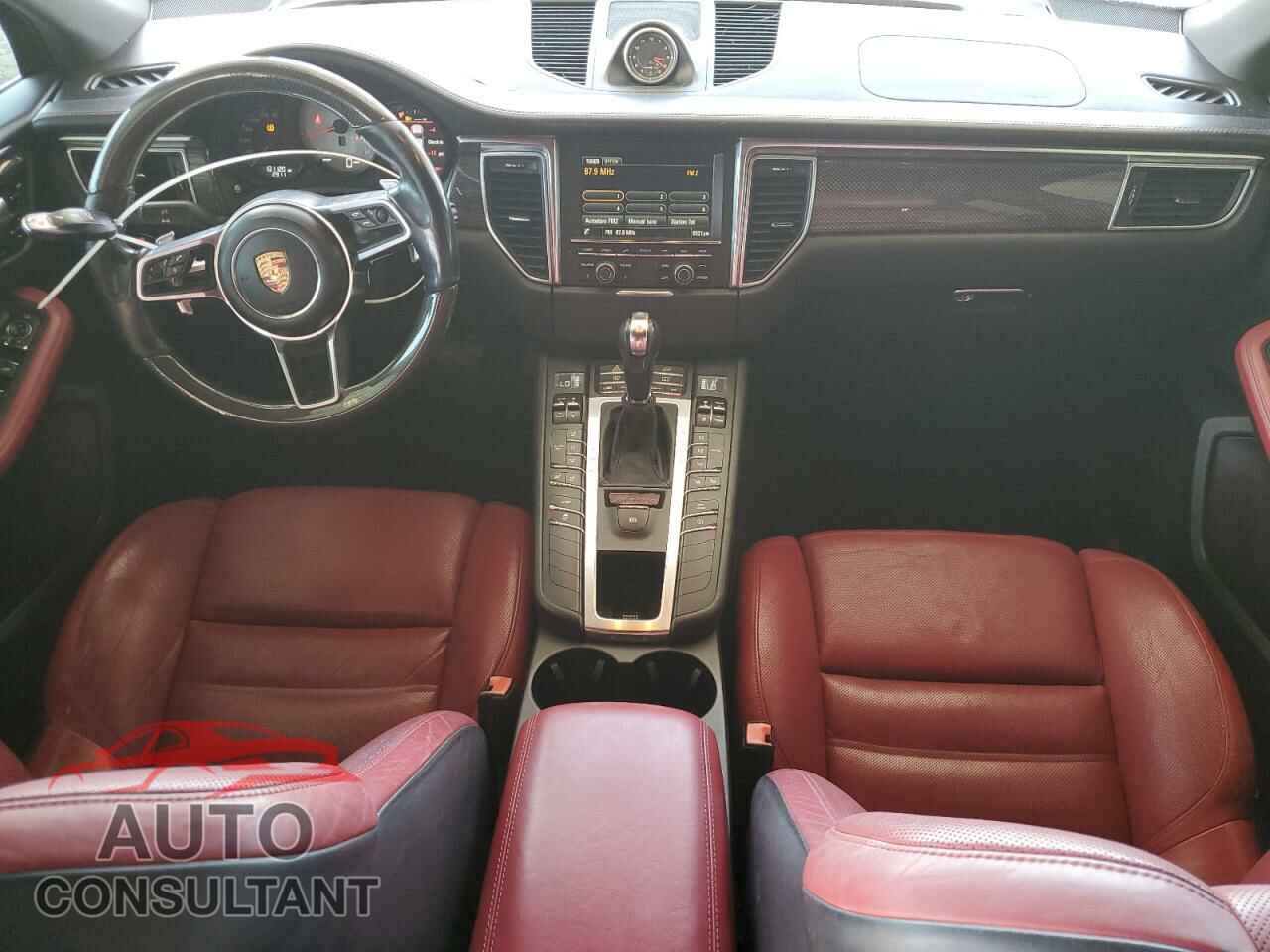 PORSCHE MACAN 2015 - WP1AB2A53FLB69858