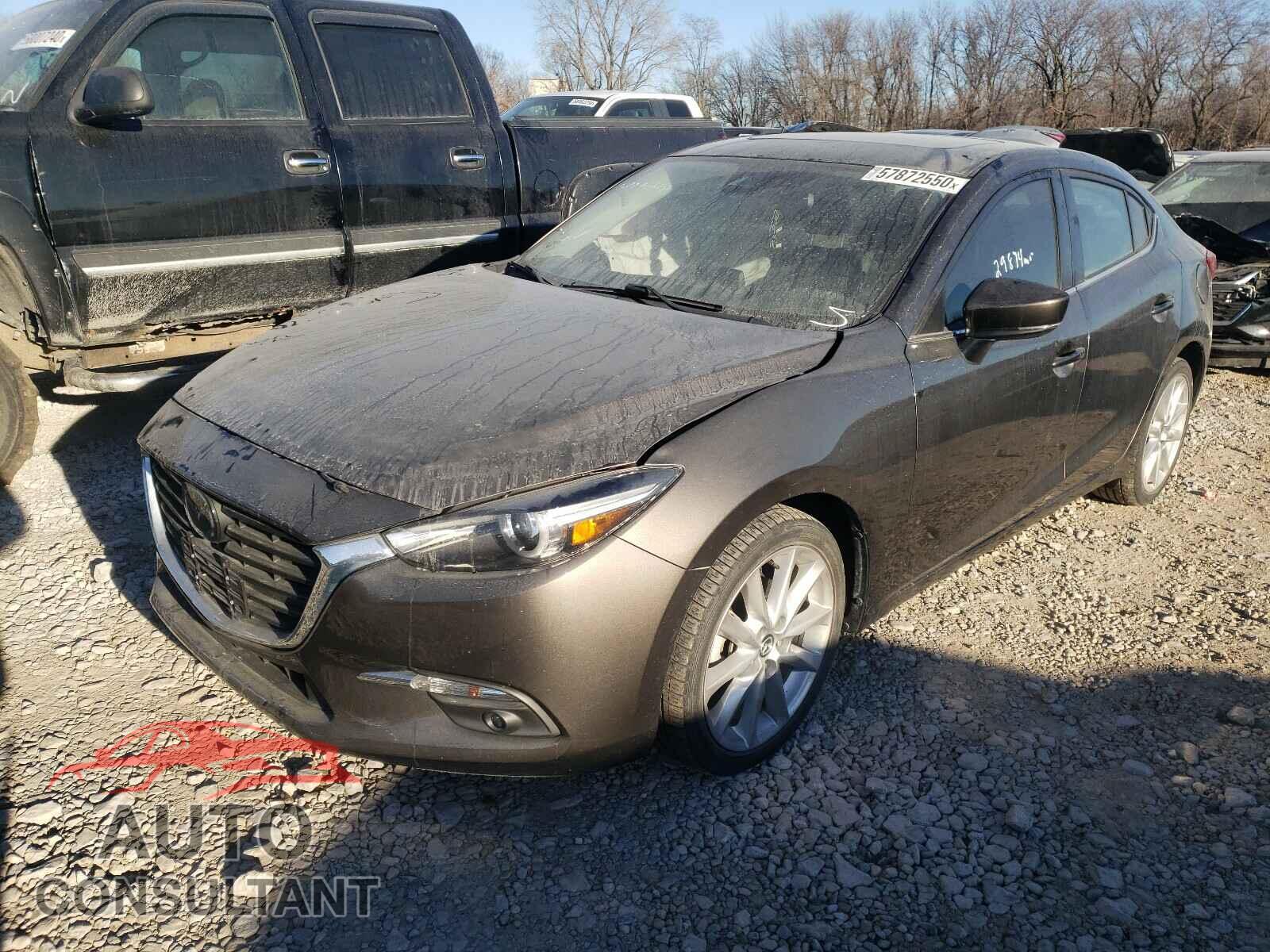MAZDA 3 2017 - 3MZBN1W35HM123834