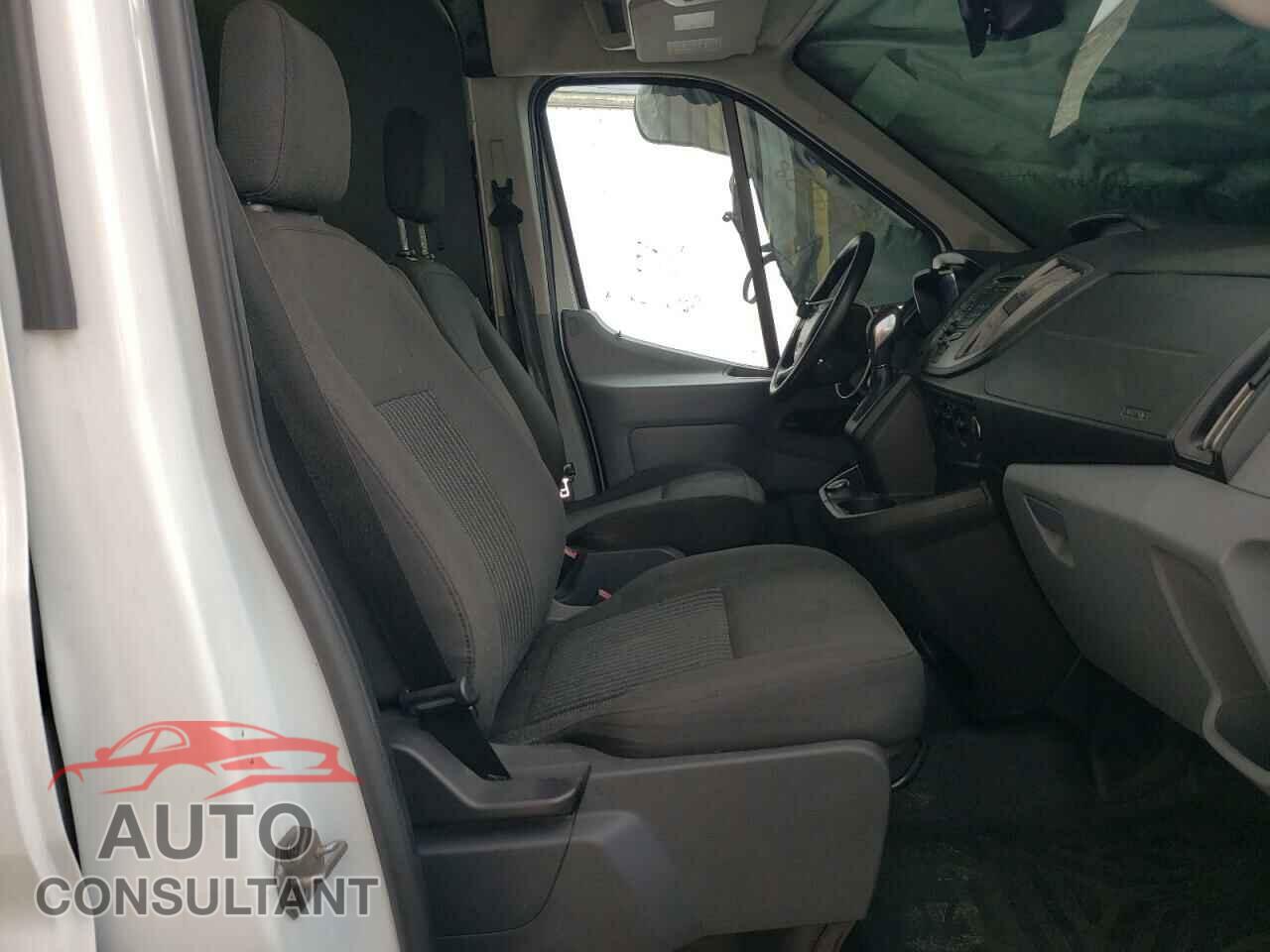FORD TRANSIT 2017 - 1FTYR2CM9HKA38796