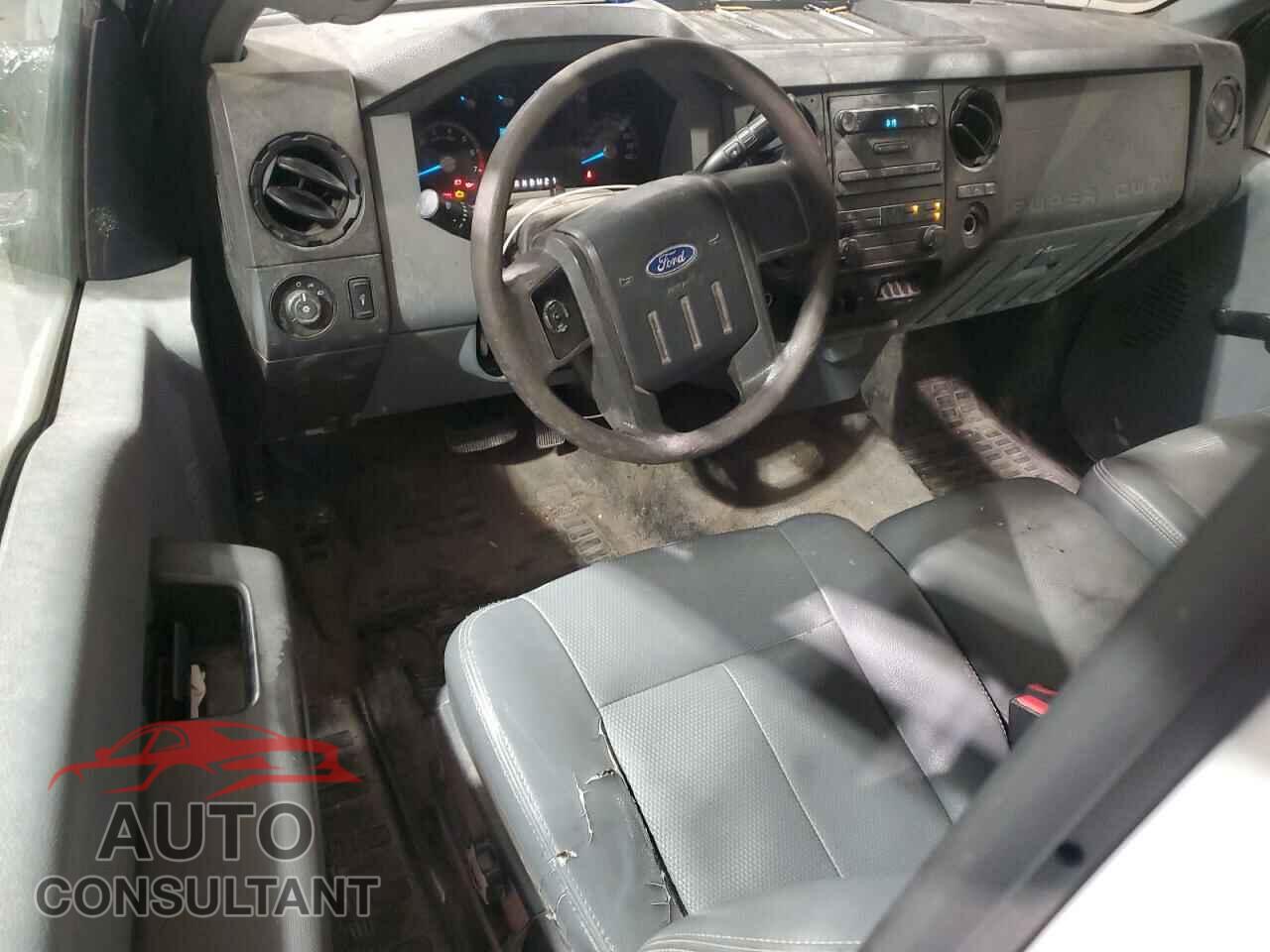 FORD F250 2011 - 1FTBF2A60BEA25184
