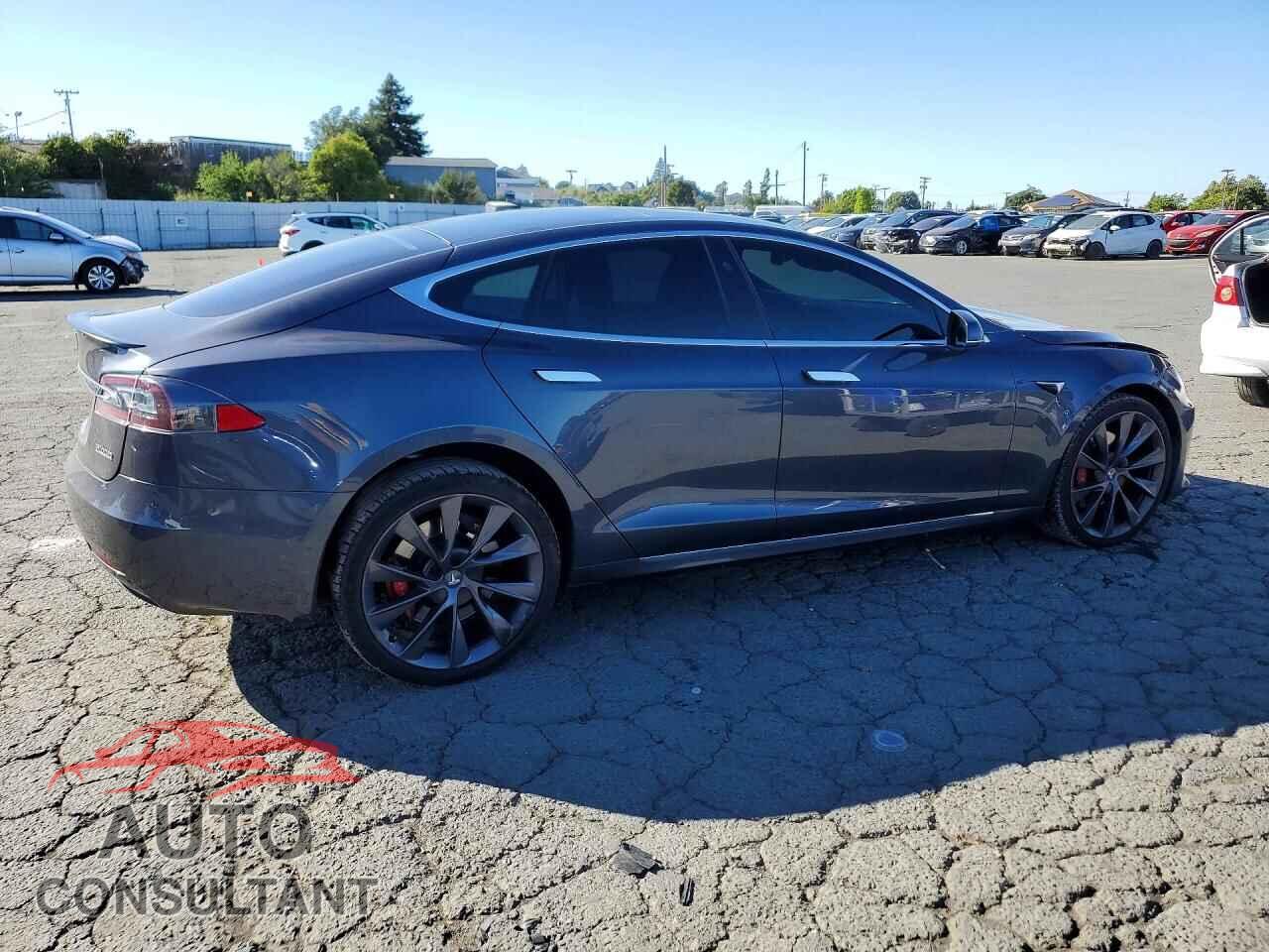 TESLA MODEL S 2018 - 5YJSA1E45JF276880