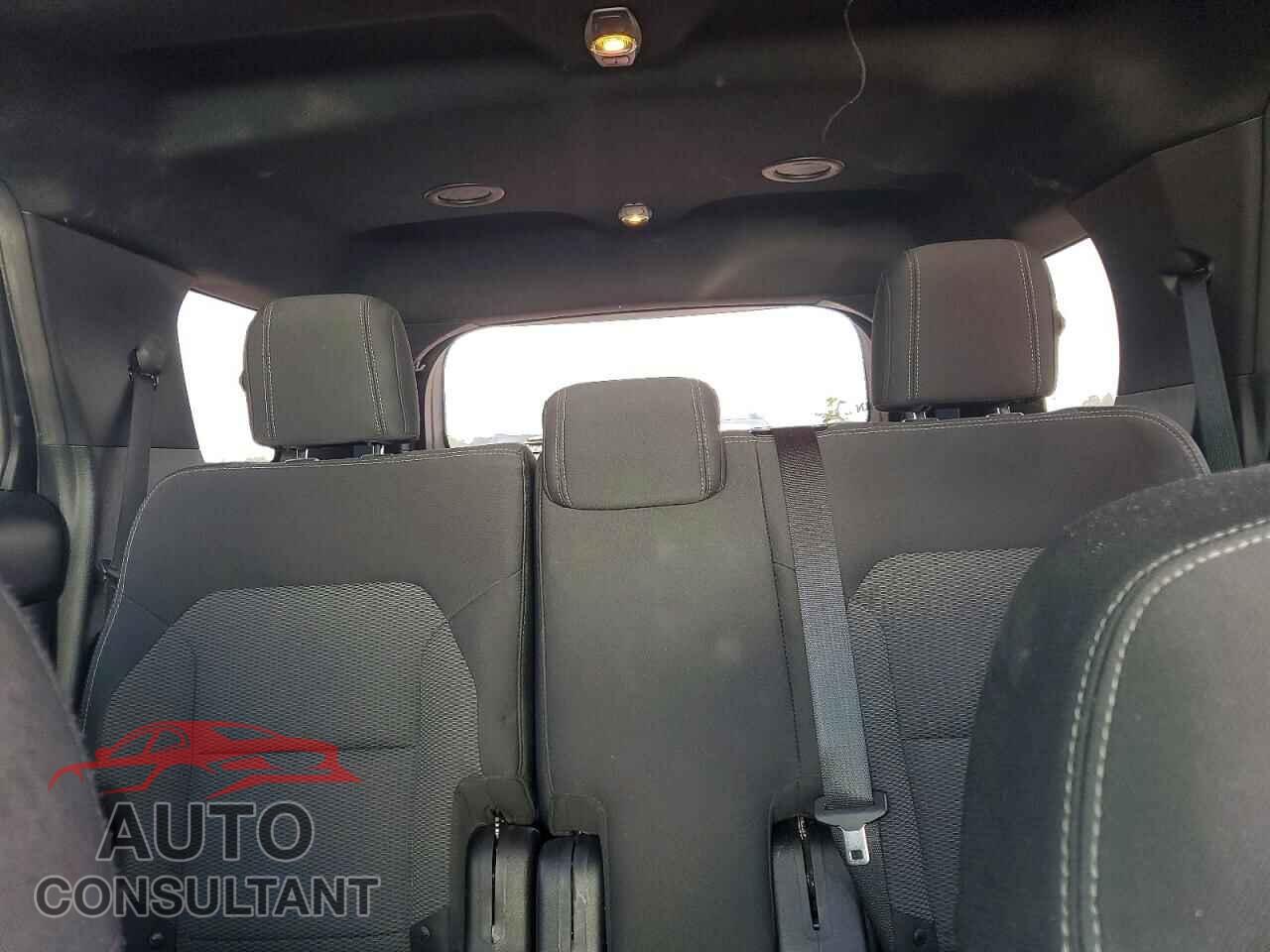 FORD EXPLORER 2016 - 1FM5K7D82GGD10382