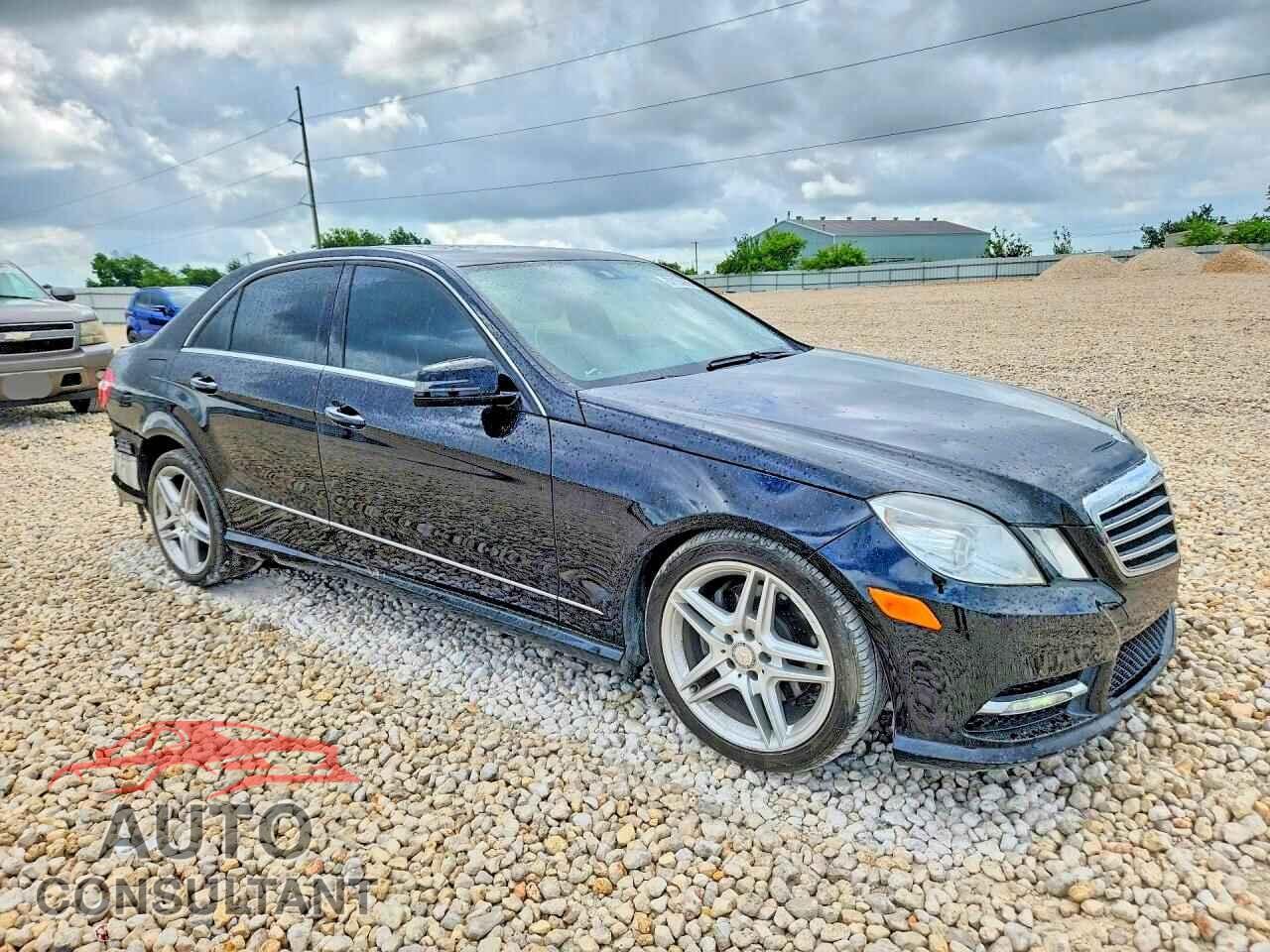 MERCEDES-BENZ E-CLASS 2013 - WDDHF5KB4DA701658