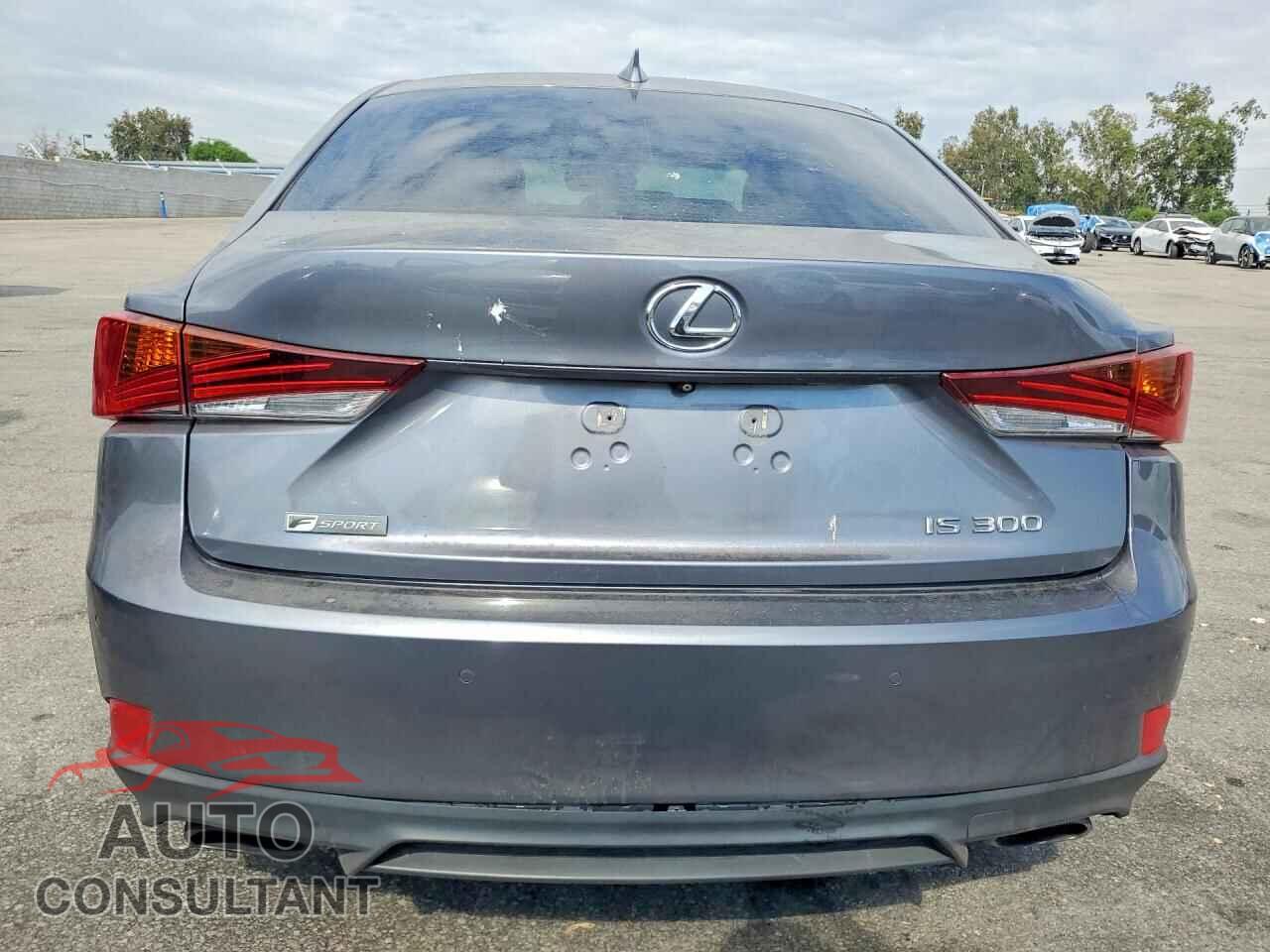 LEXUS IS 2018 - JTHBA1D29J5080232