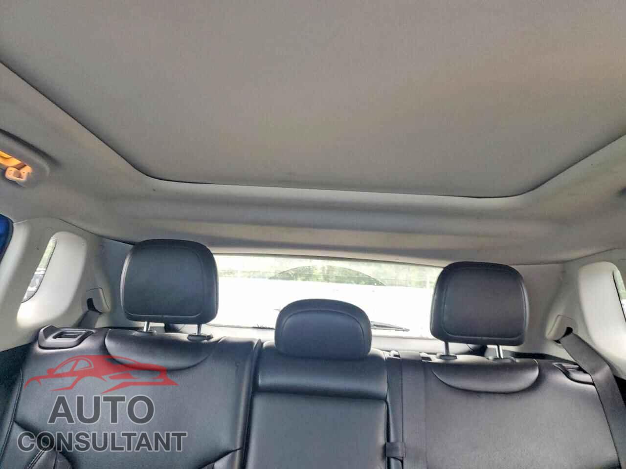 JEEP COMPASS 2021 - 3C4NJDBB2MT557753