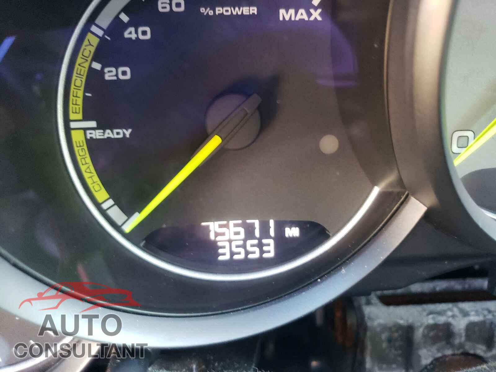 PORSCHE CAYENNE 2016 - WP1AE2A2XGLA18322