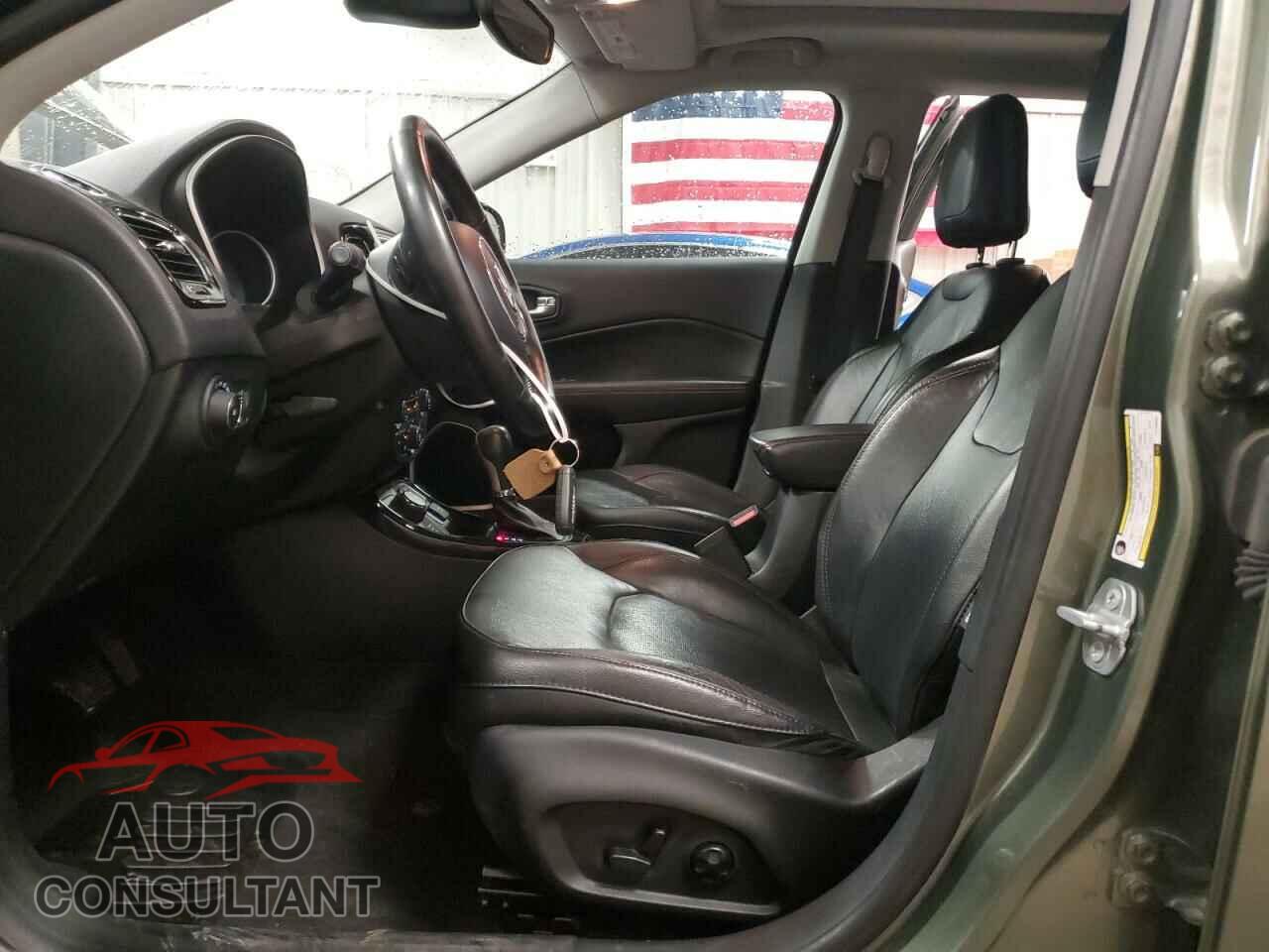 JEEP COMPASS 2018 - 3C4NJDCB9JT199903