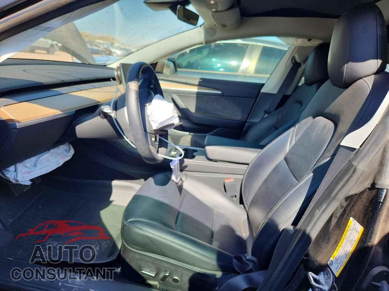 TESLA MODEL 3 2022 - 5YJ3E1EBXNF210550