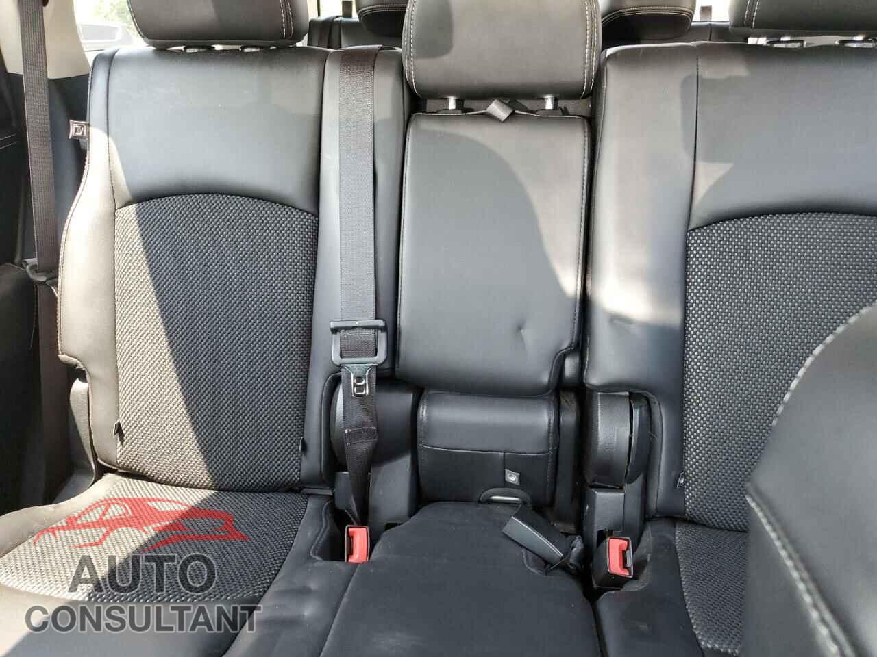 DODGE JOURNEY 2017 - 3C4PDDGG3HT541801