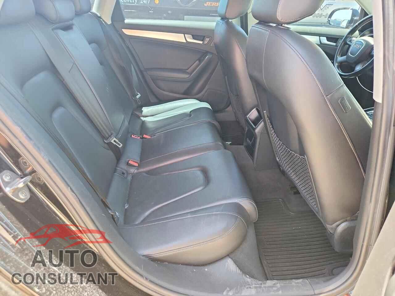 AUDI A4 2012 - WAUBFAFL8CA082392