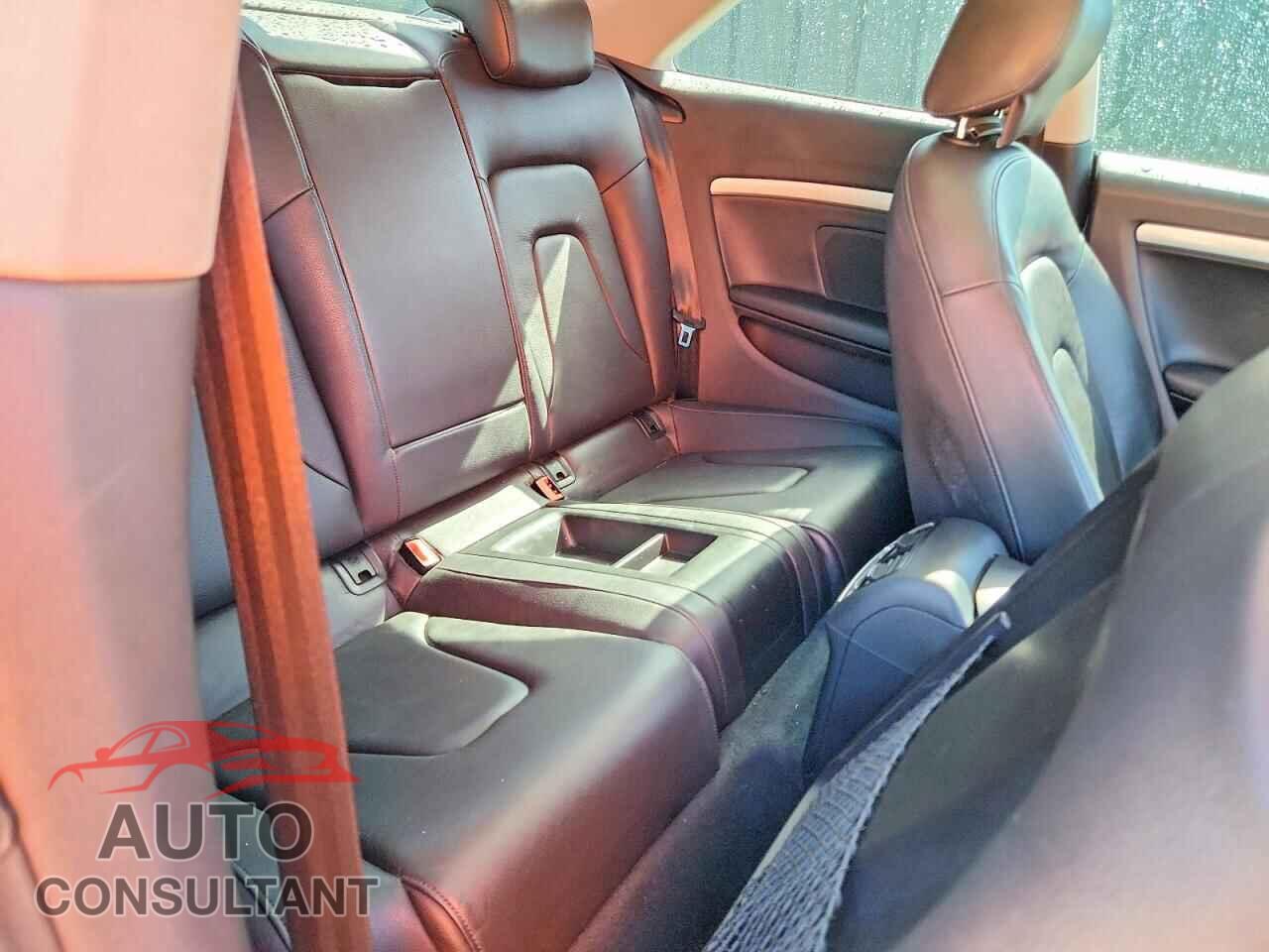 AUDI A5 2013 - WAUCFAFRXDA001452