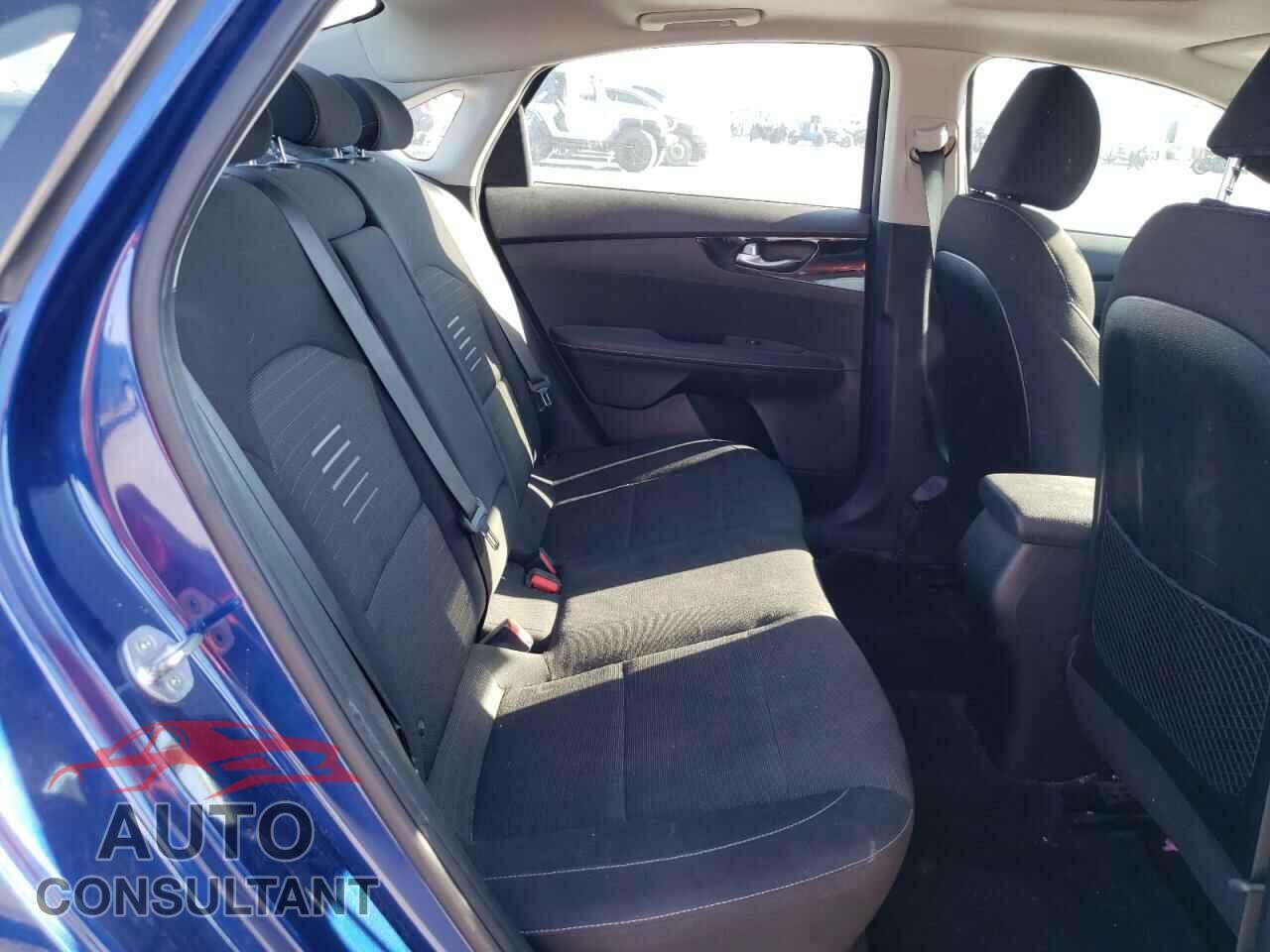 KIA FORTE 2019 - 3KPF34AD3KE037726