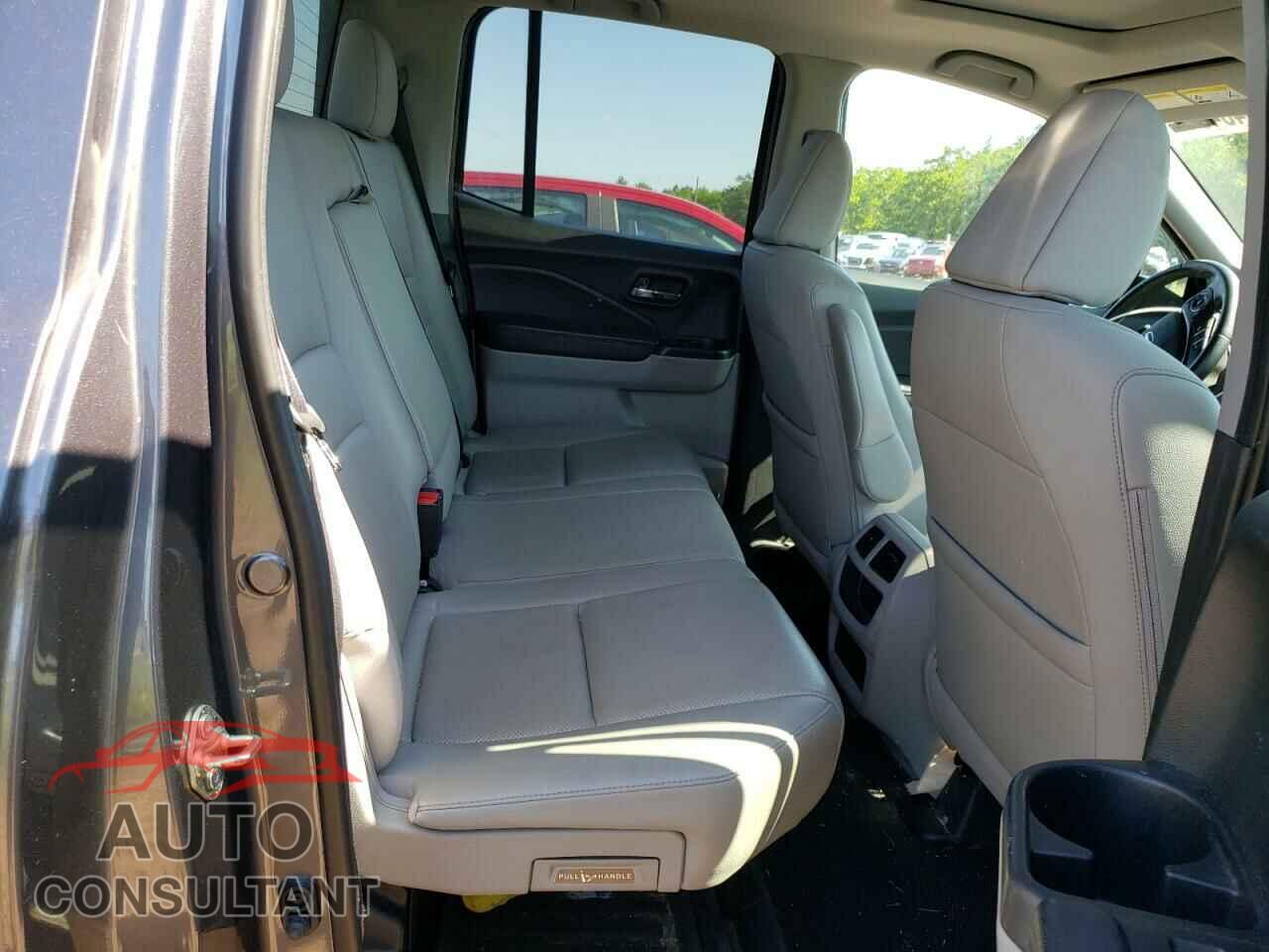 HONDA RIDGELINE 2017 - 5FPYK3F79HB004409