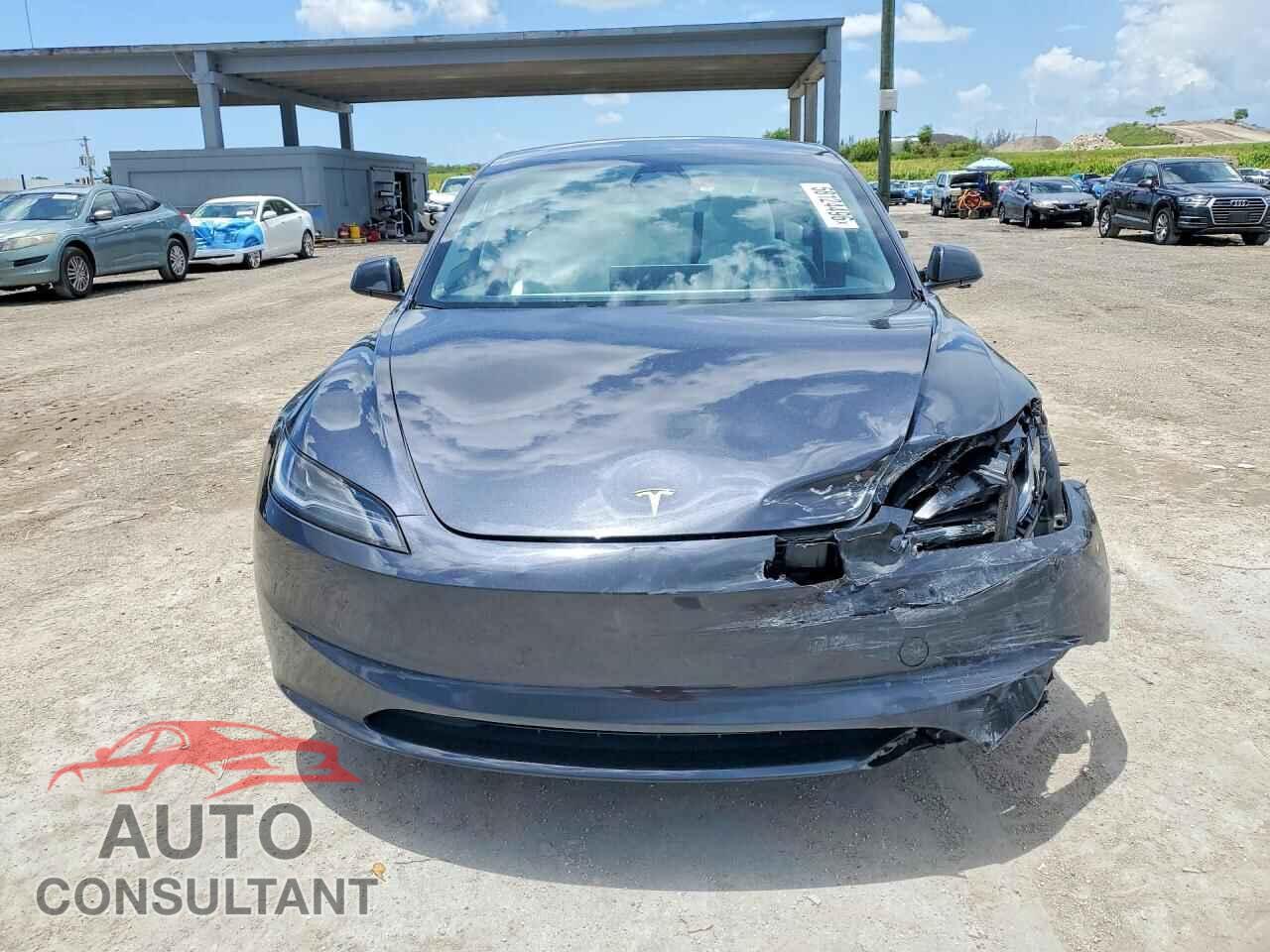 TESLA MODEL 3 2024 - 5YJ3E1EA8RF871717