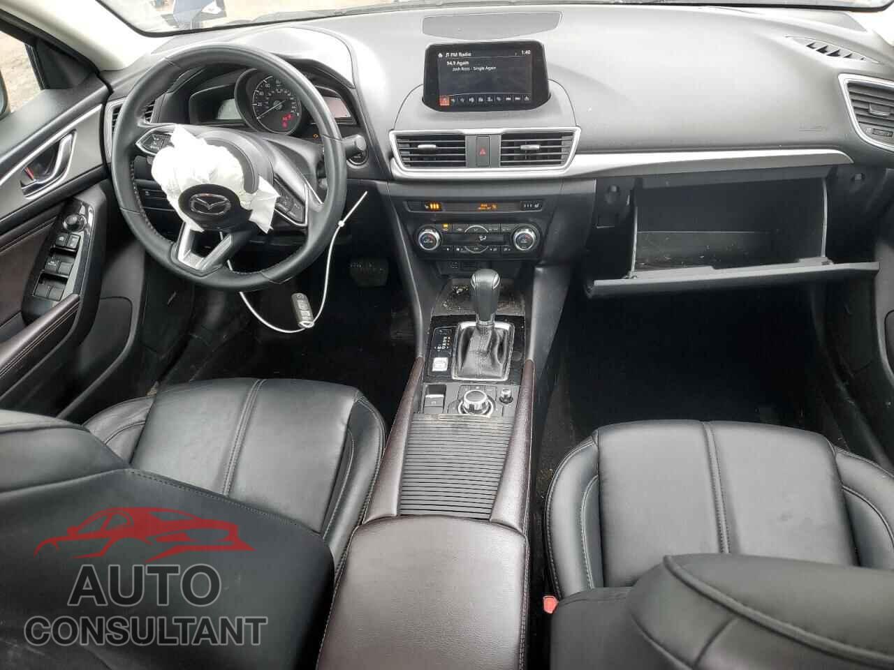 MAZDA 3 2017 - 3MZBN1V70HM128489
