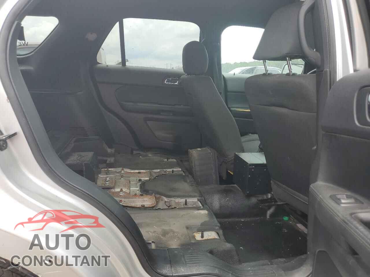 FORD EXPLORER 2018 - 1FM5K8AR6JGC44347