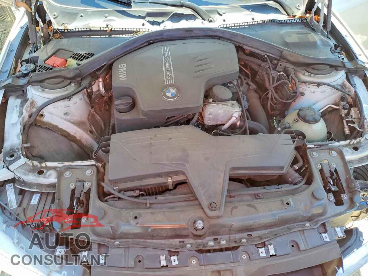 BMW 3 SERIES 2012 - WBA3C1C55CF432308