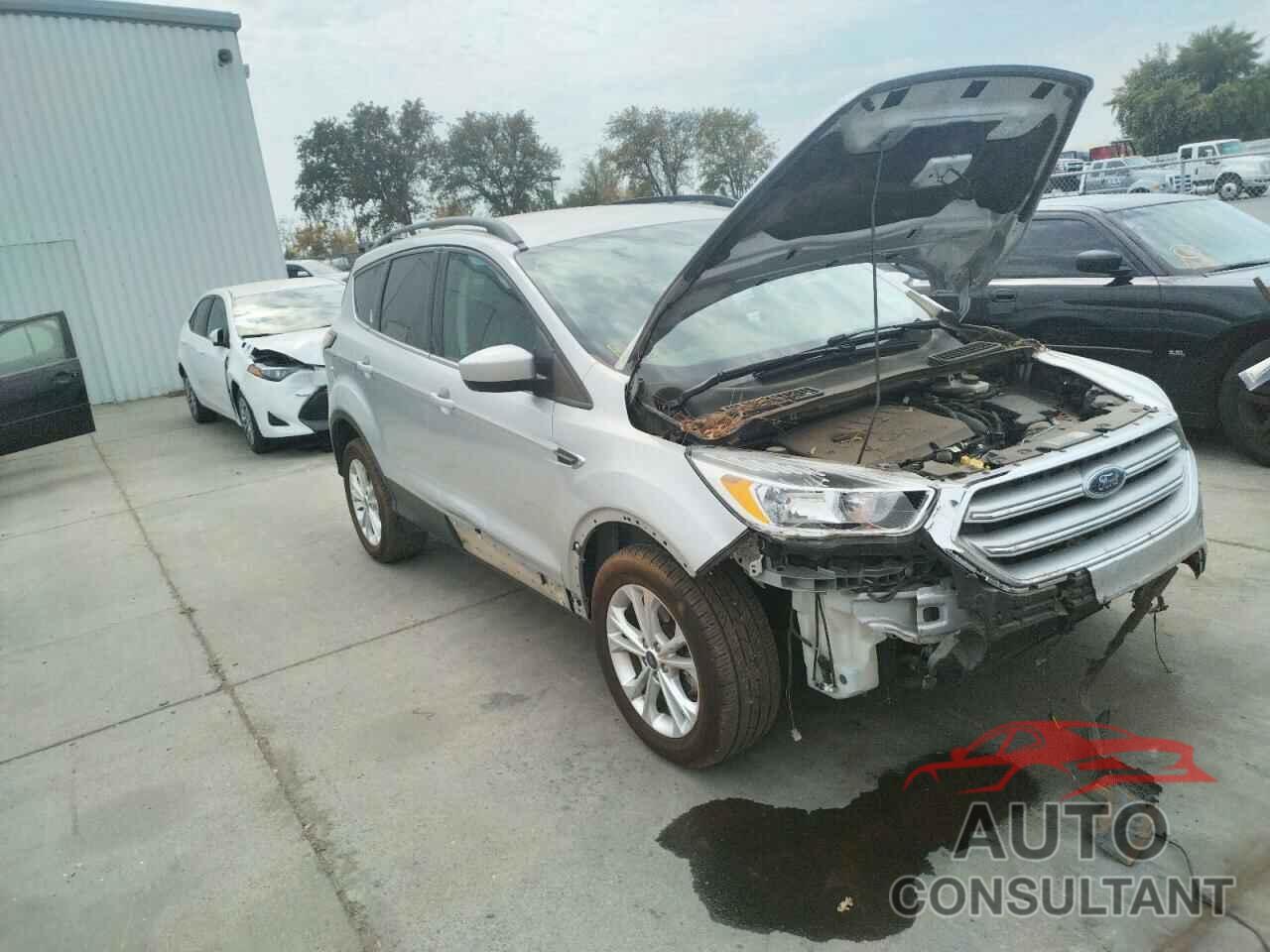FORD ESCAPE 2018 - 1FMCU9GD0JUB34527