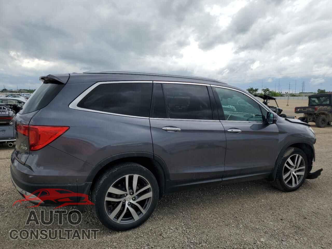 HONDA PILOT 2018 - 5FNYF6H09JB013454