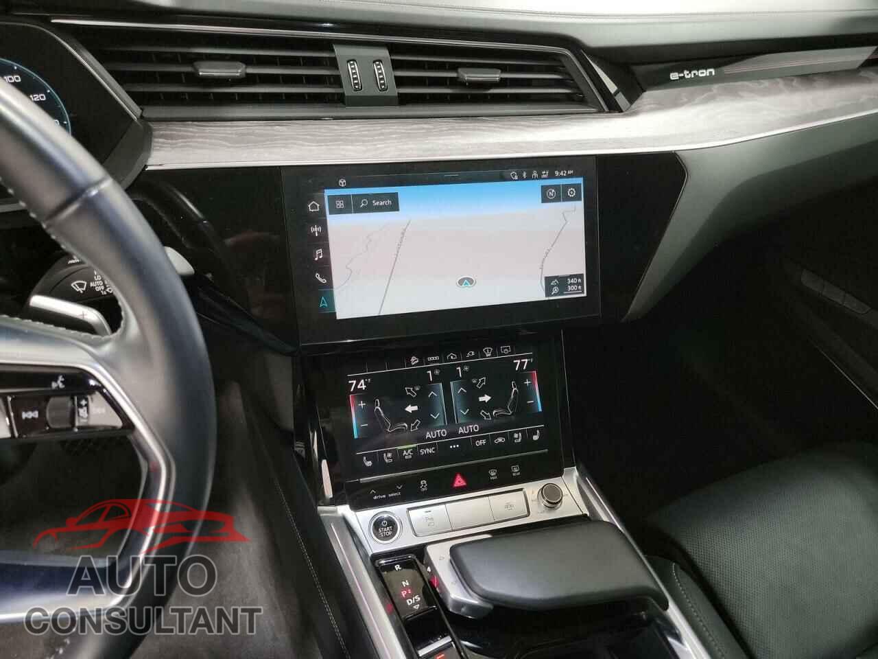 AUDI E-TRON 2021 - WA13AAGEXMB030421