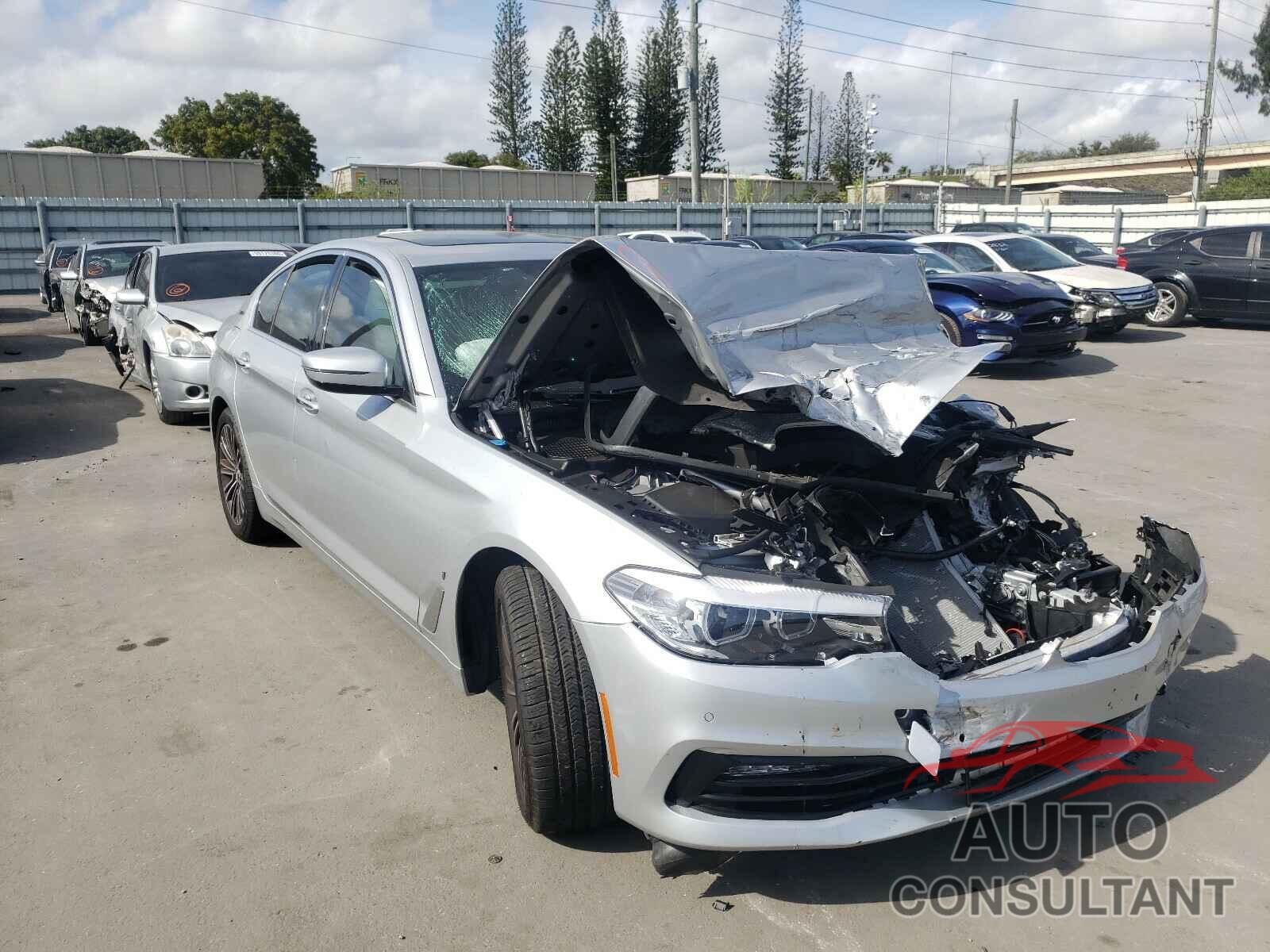 BMW 5 SERIES 2018 - WBAJA9C50JB251276